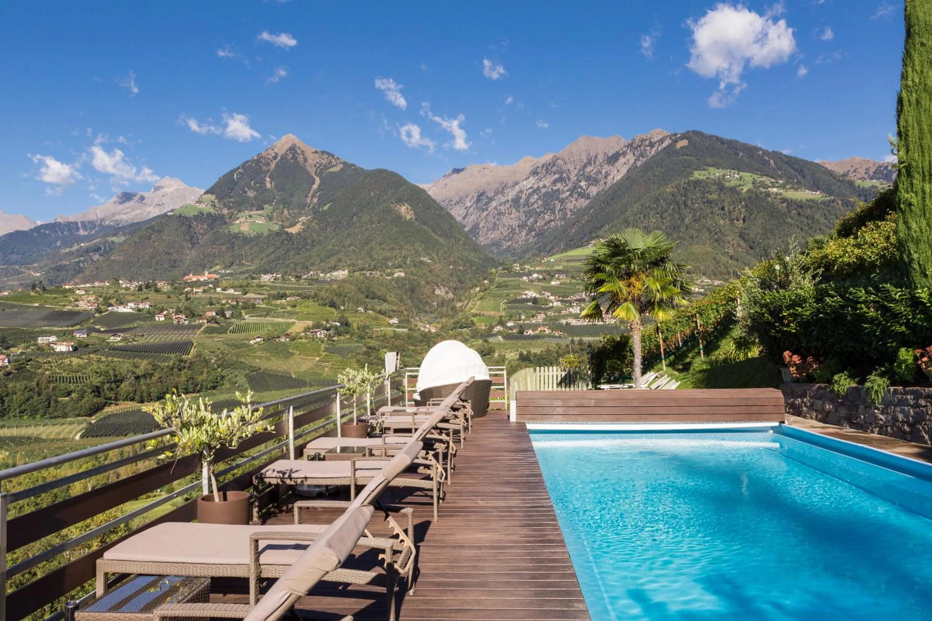 Swimming pool in Hotel Weingut Innerleiterhof