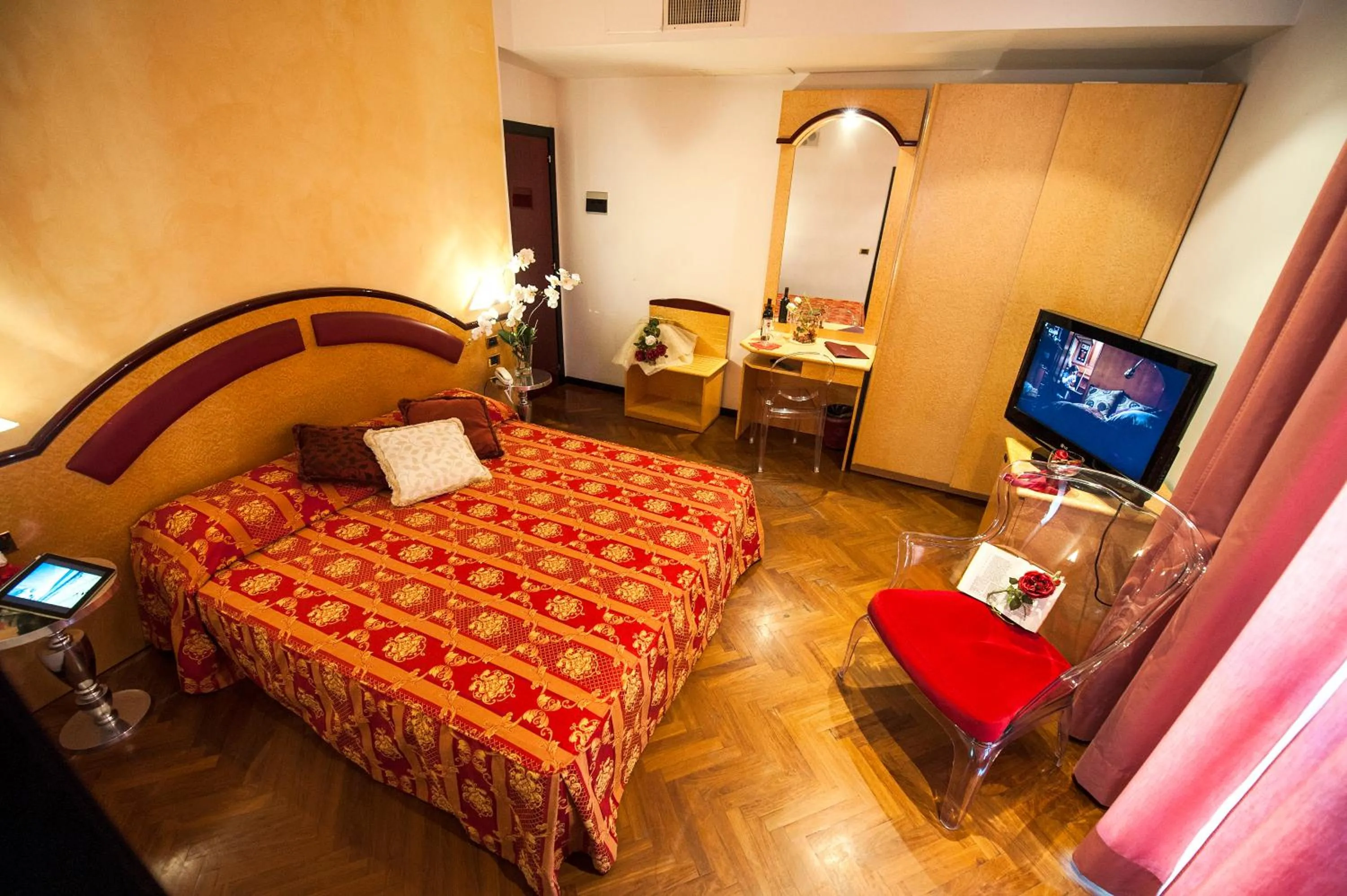 Bed in Hotel Regent - In pieno Centro