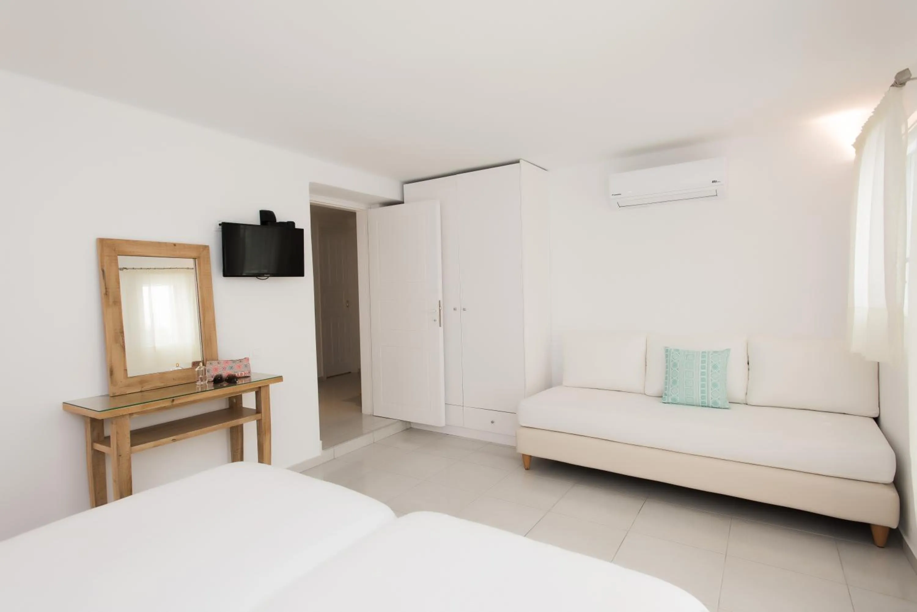 Bed in Hotel Charissi