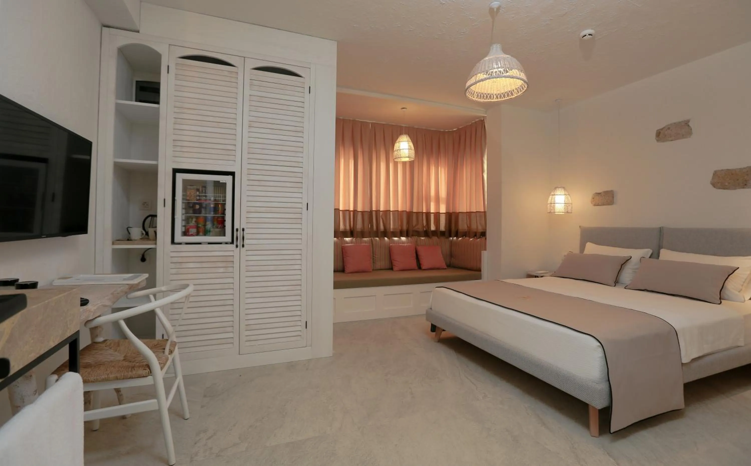 Avalon Boutique Hotel & Suites