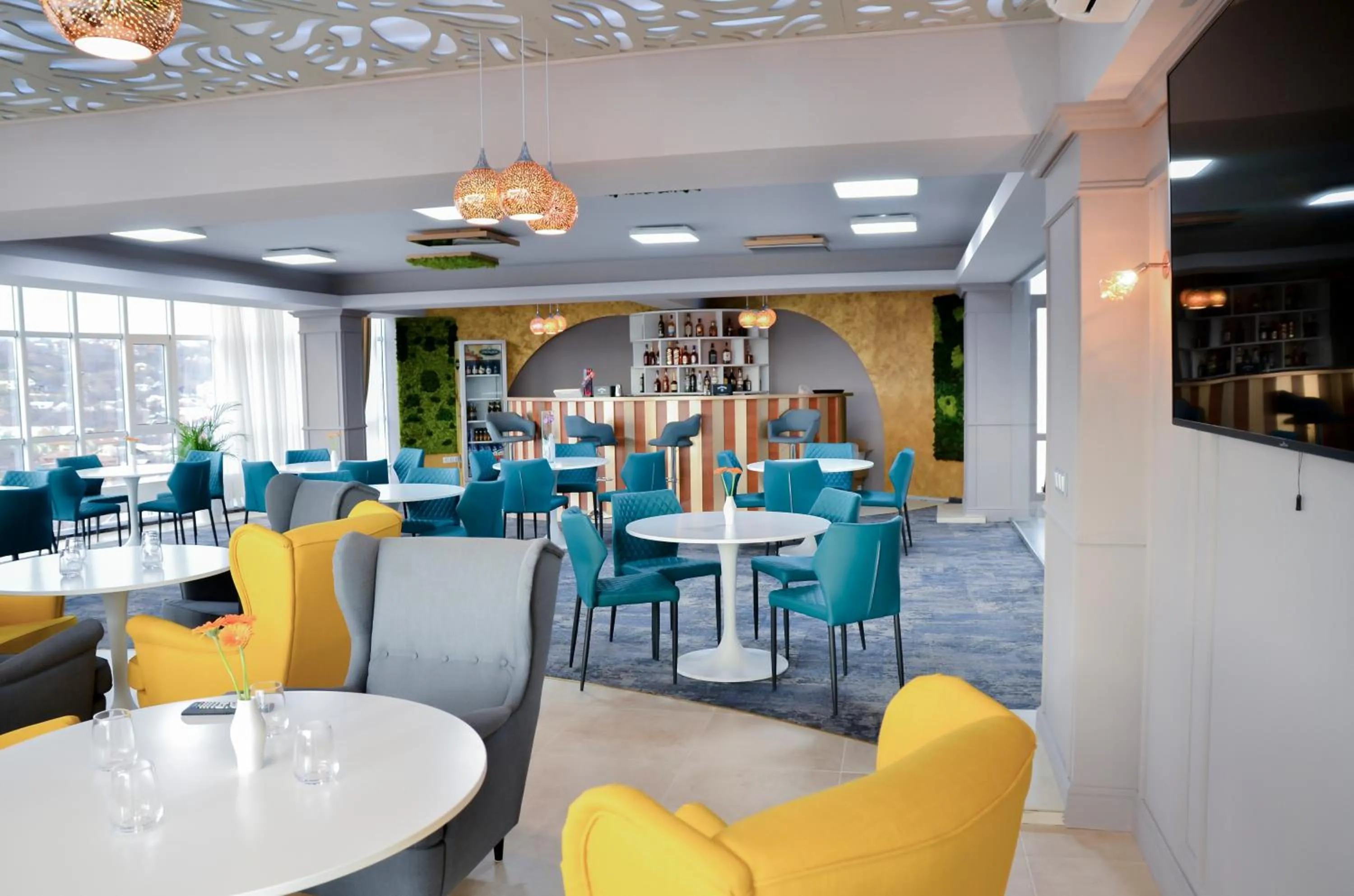 Lounge or bar in Hotel Afrodita -Valenii De Munte