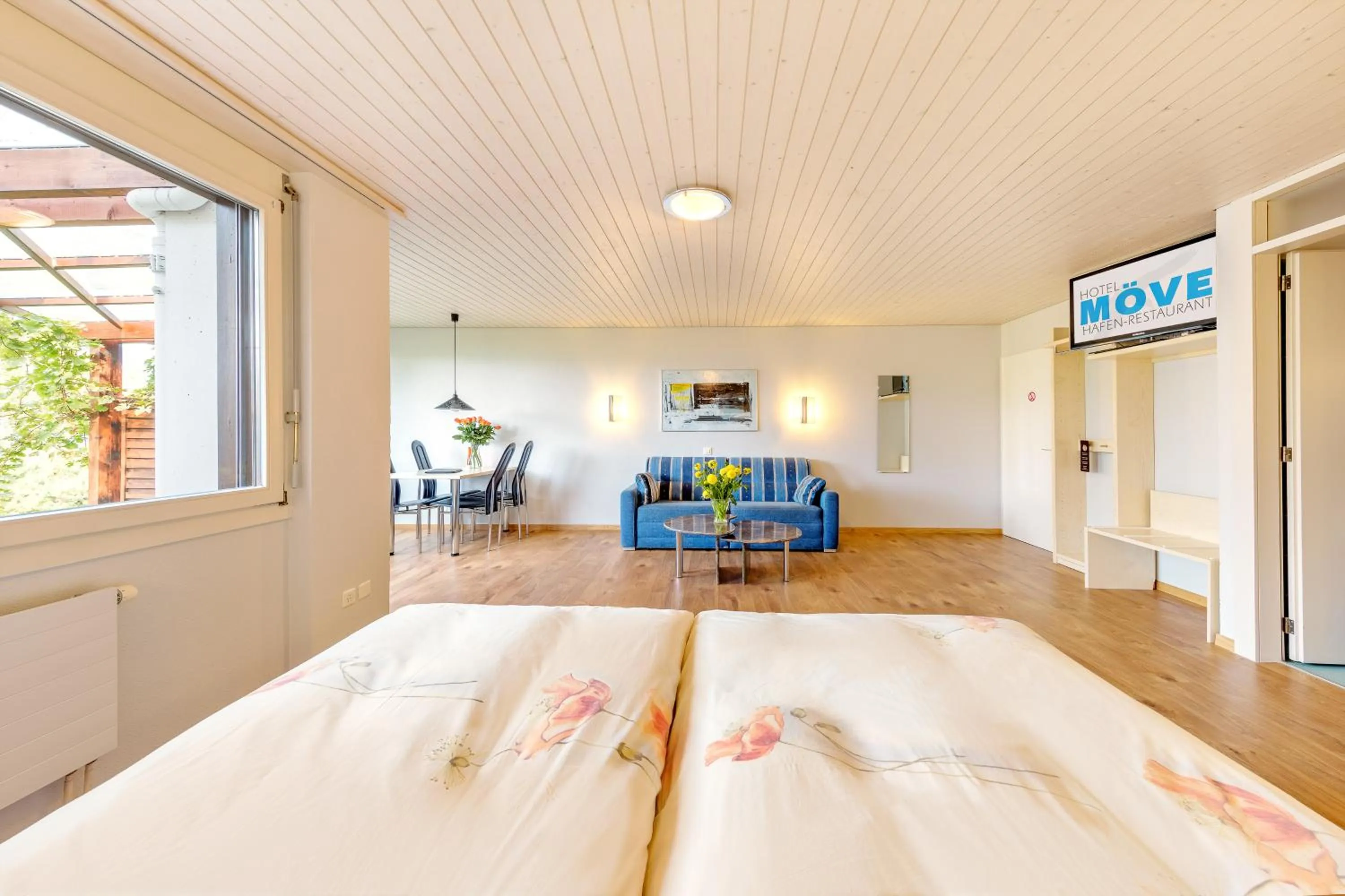 Bed in Hotel Restaurant Möve