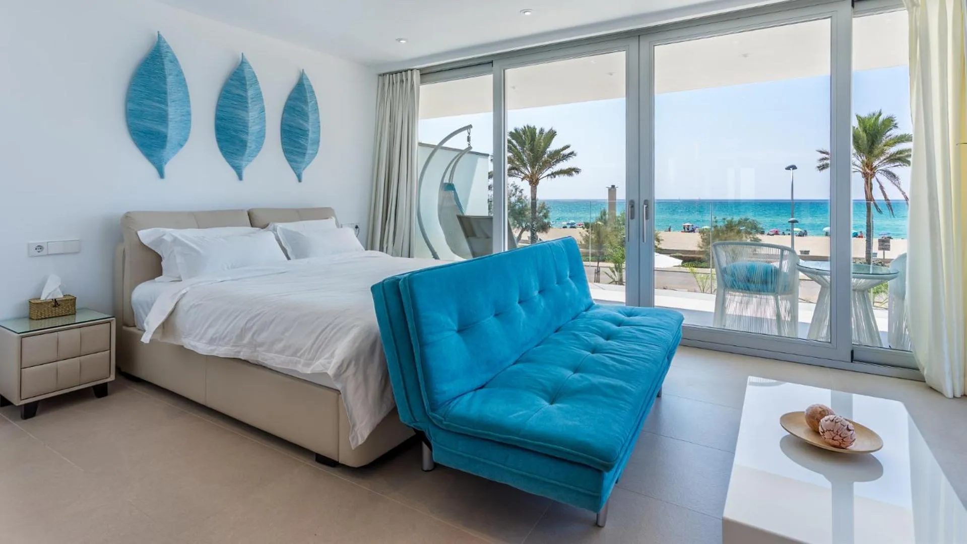 Bedroom, Bed in The Hype Beachhouse