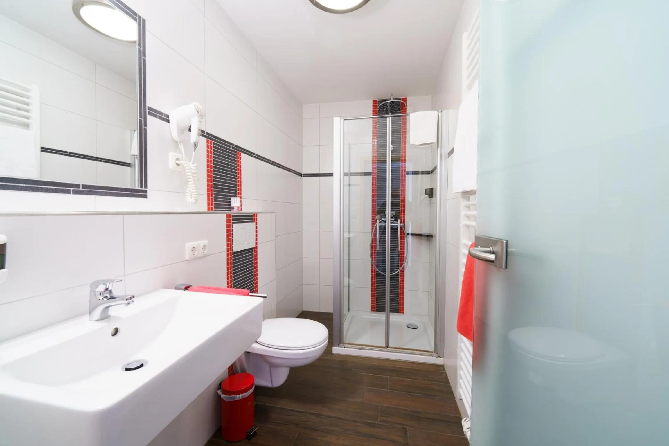 Shower in Gasthaus Schwarzer Adler