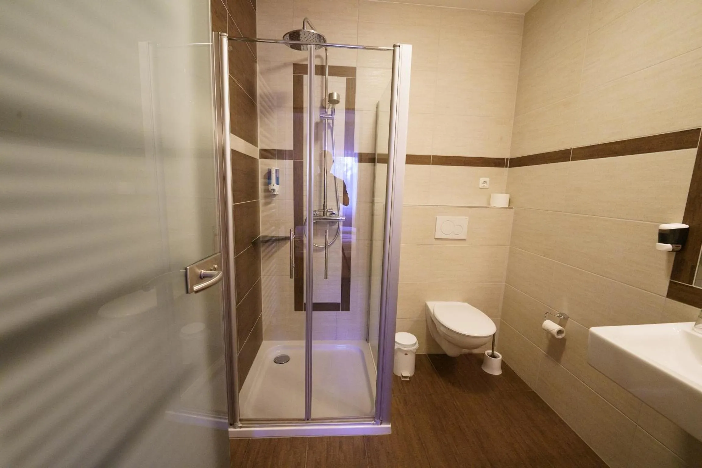 Shower in Gasthaus Schwarzer Adler