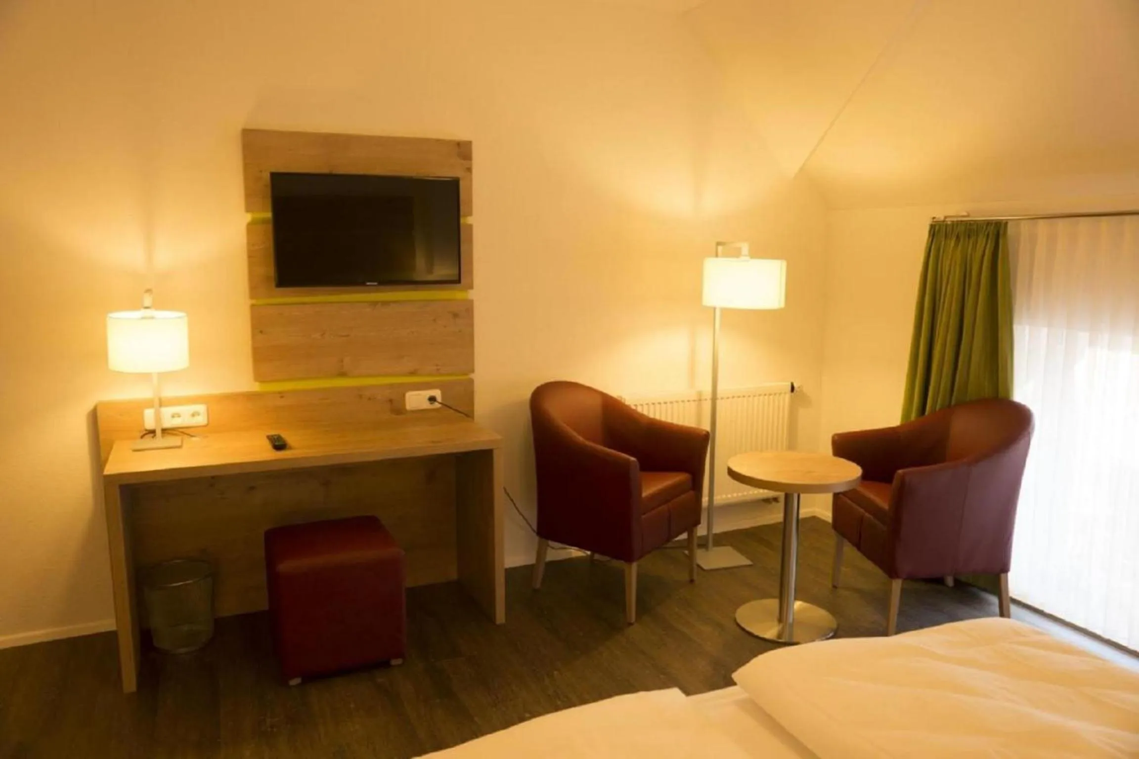 Bed in Gasthaus Schwarzer Adler