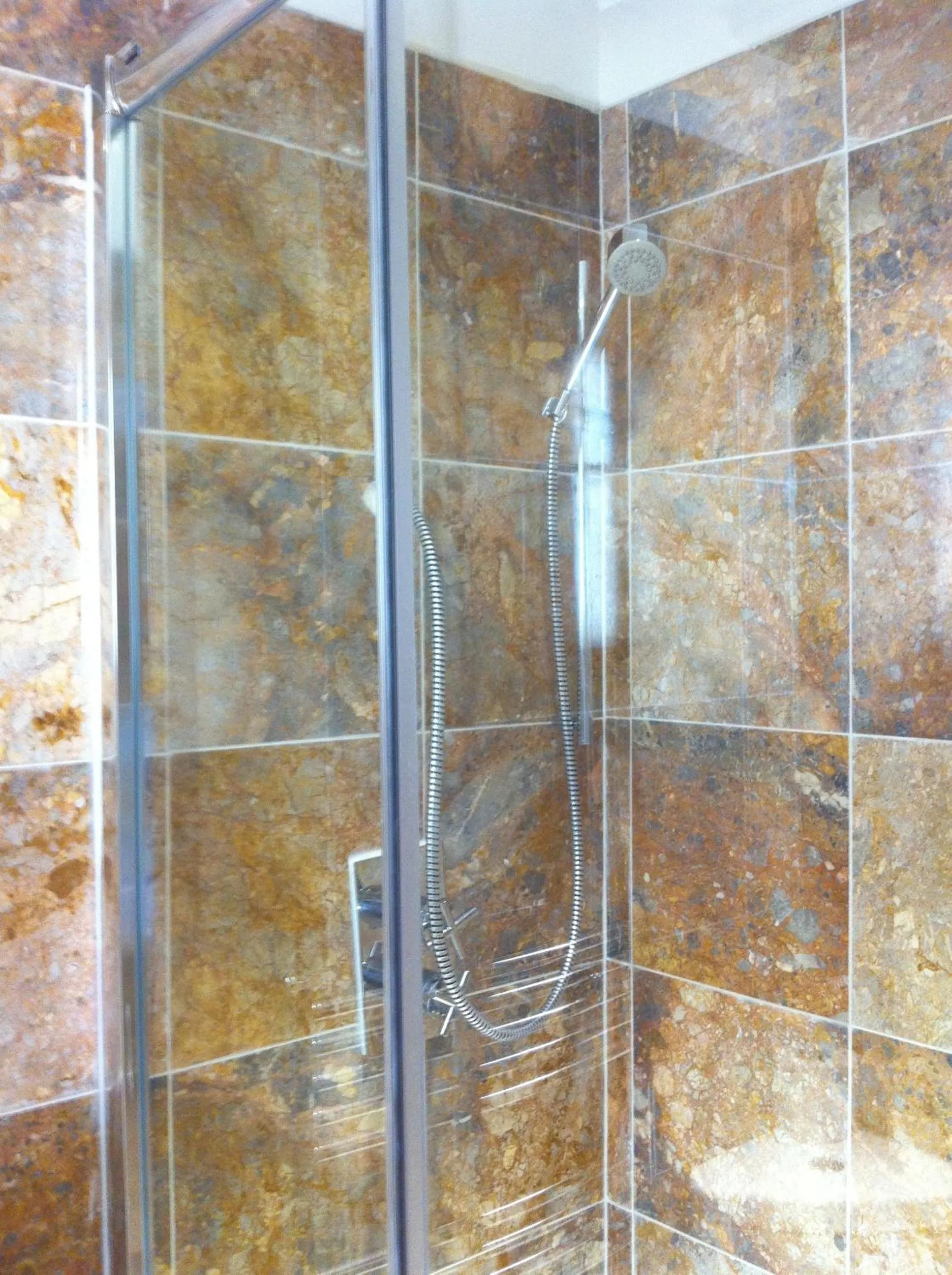 Bathroom in Chester Hotel