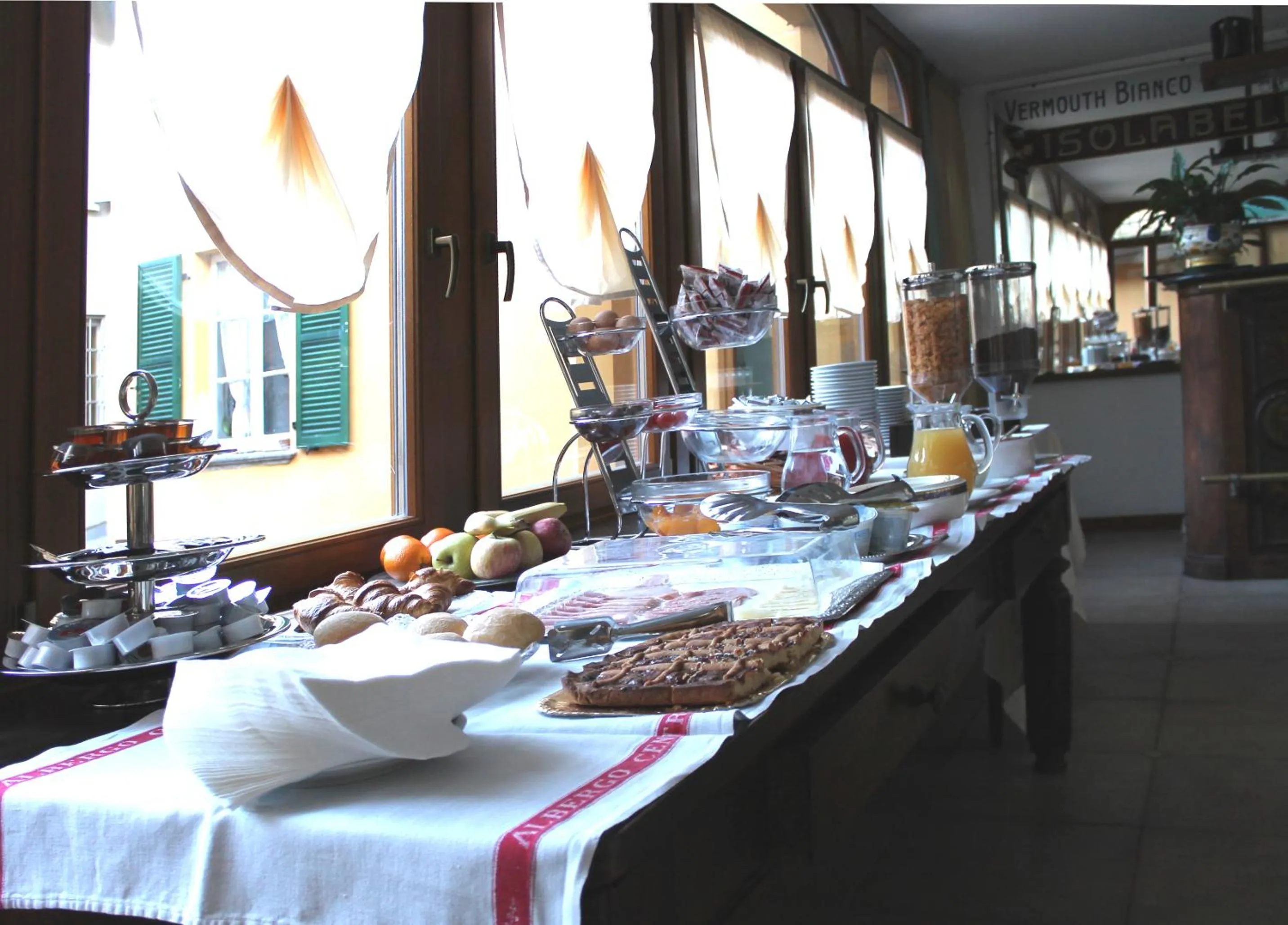 Breakfast in Hotel Centrale Bellagio