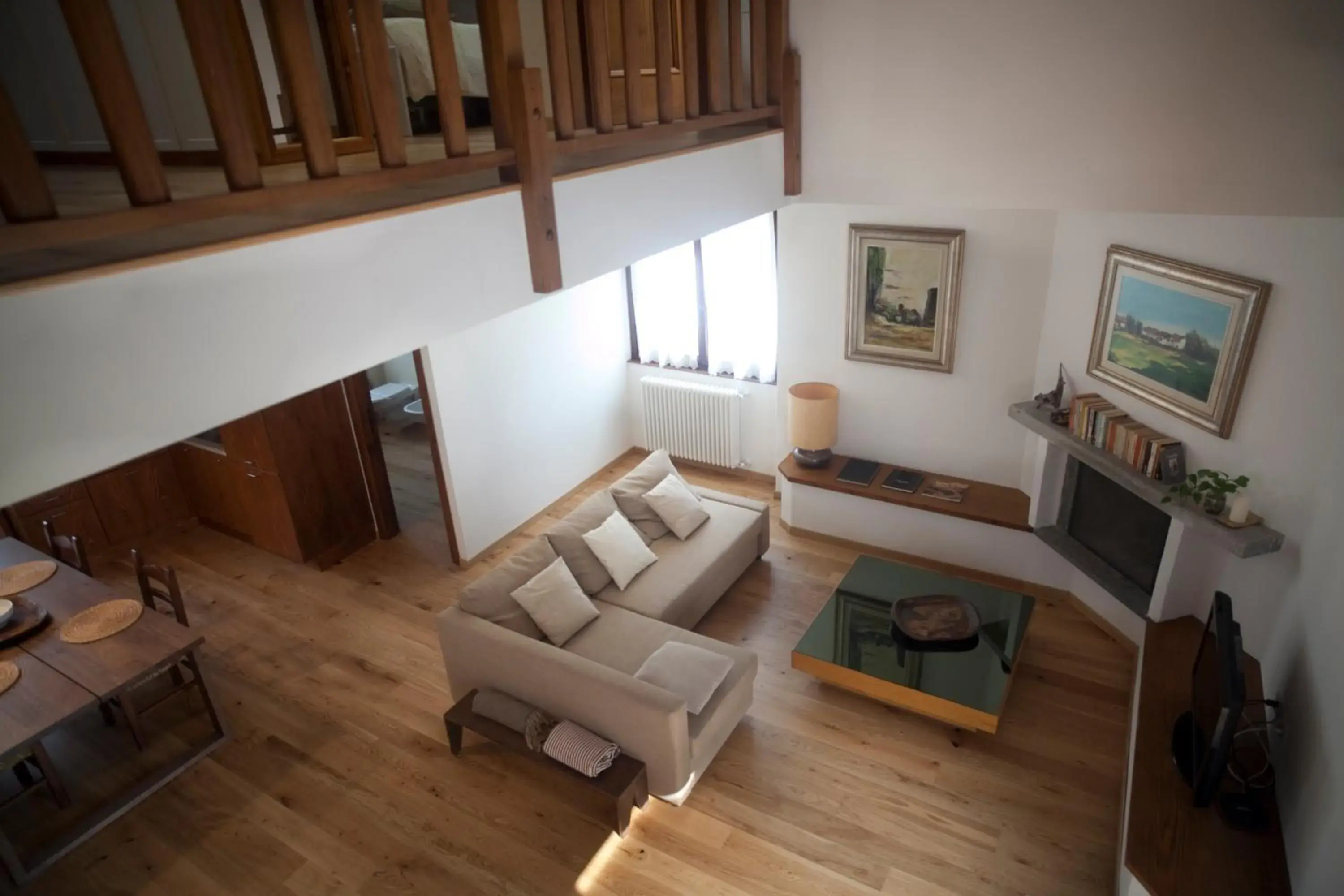 Duplex Apartment in Cascina Borgofrancone Duplex Apartment in Cascina Borgofrancone