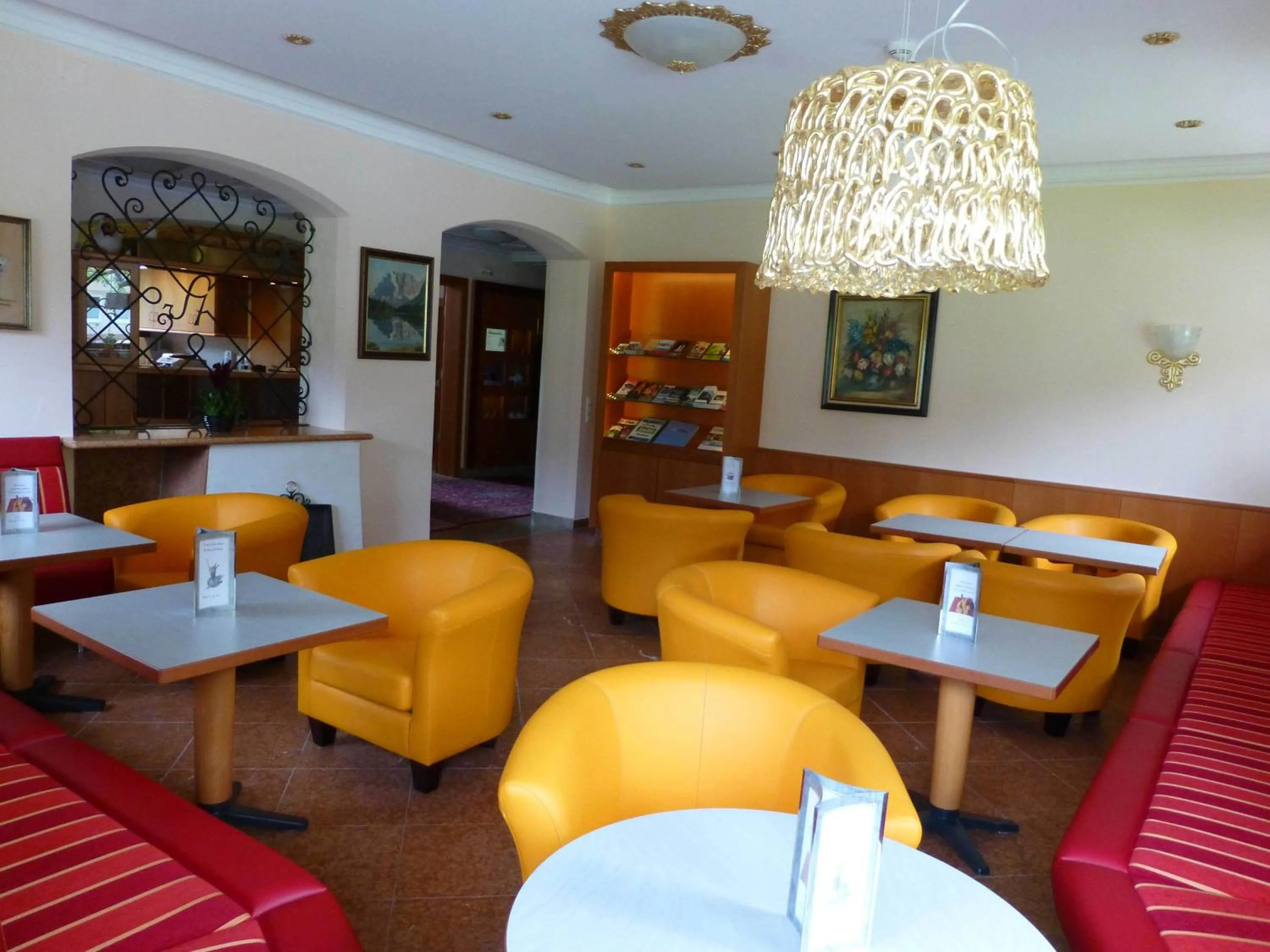 Lobby or reception in Hotel-Pension Strolz