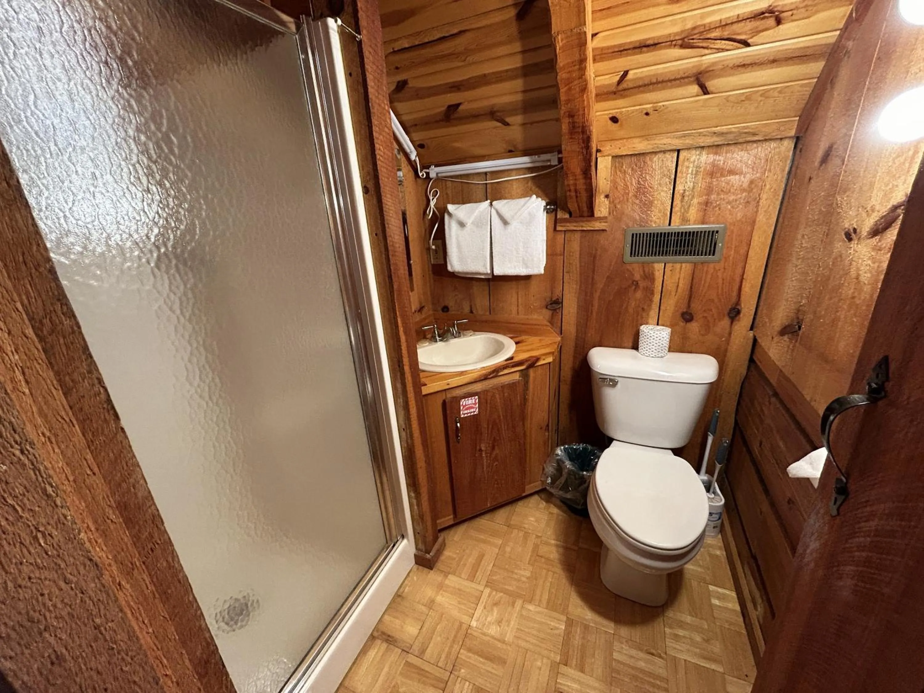 Shower in Love Shack