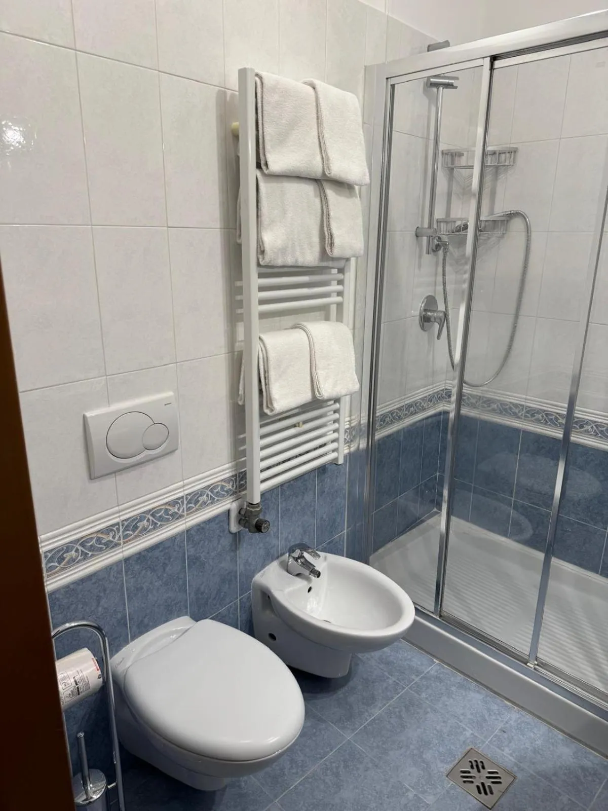 Bathroom in Hotel Guerrato