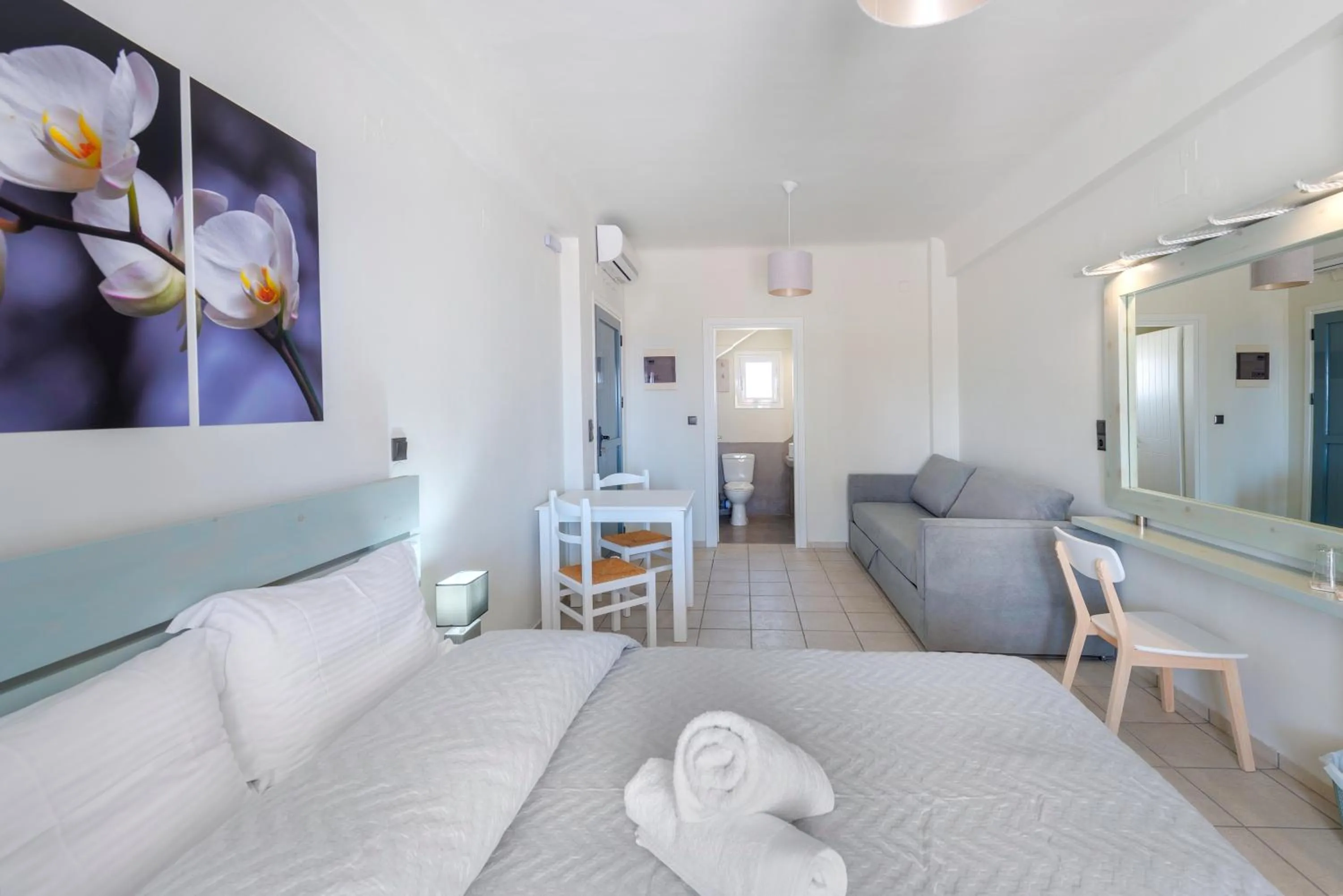 Bed in Aegean Paradiso Vacation Club - "Adults Only"