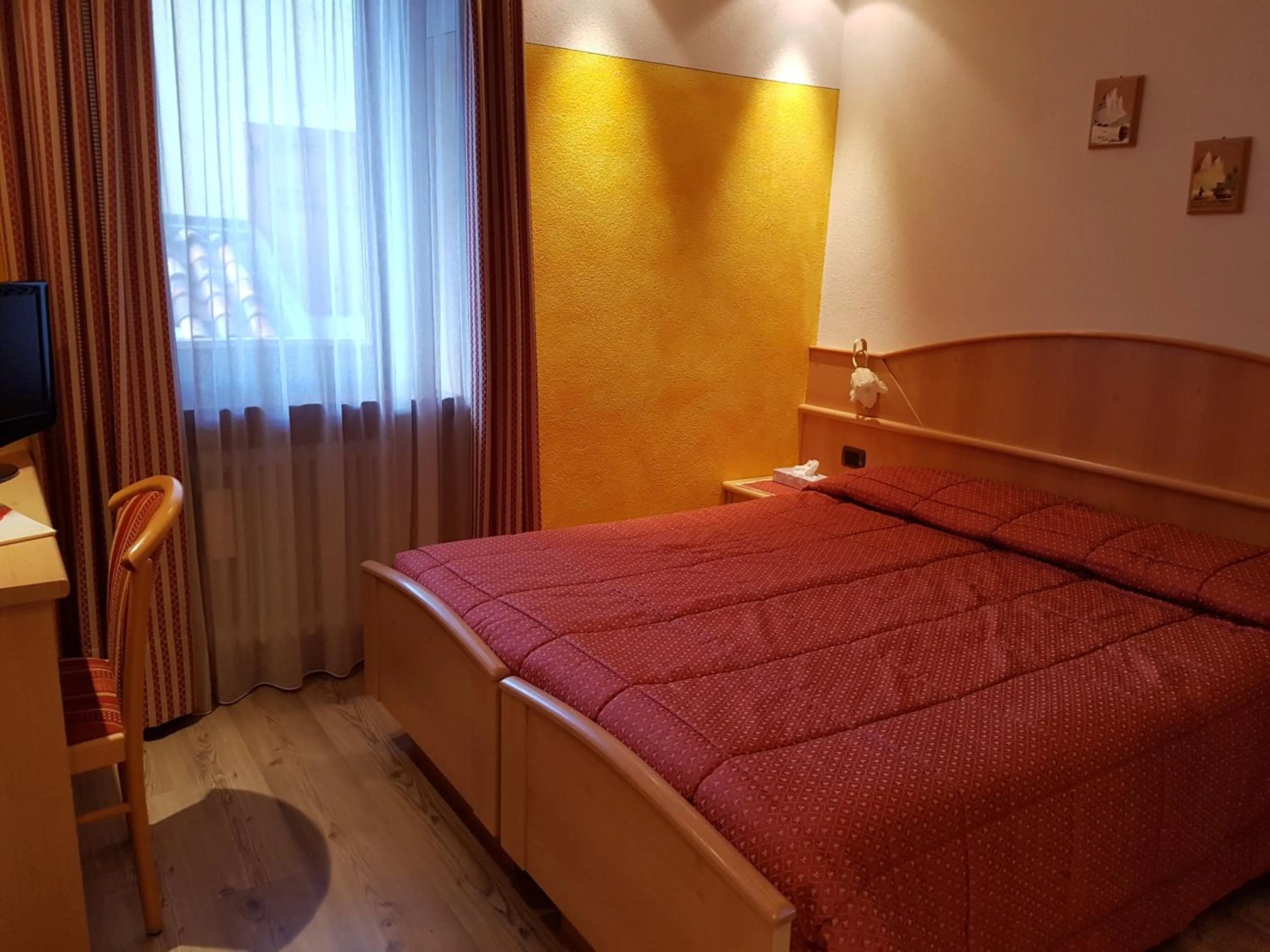 Photo of the whole room, Bed in Hotel Ciampian