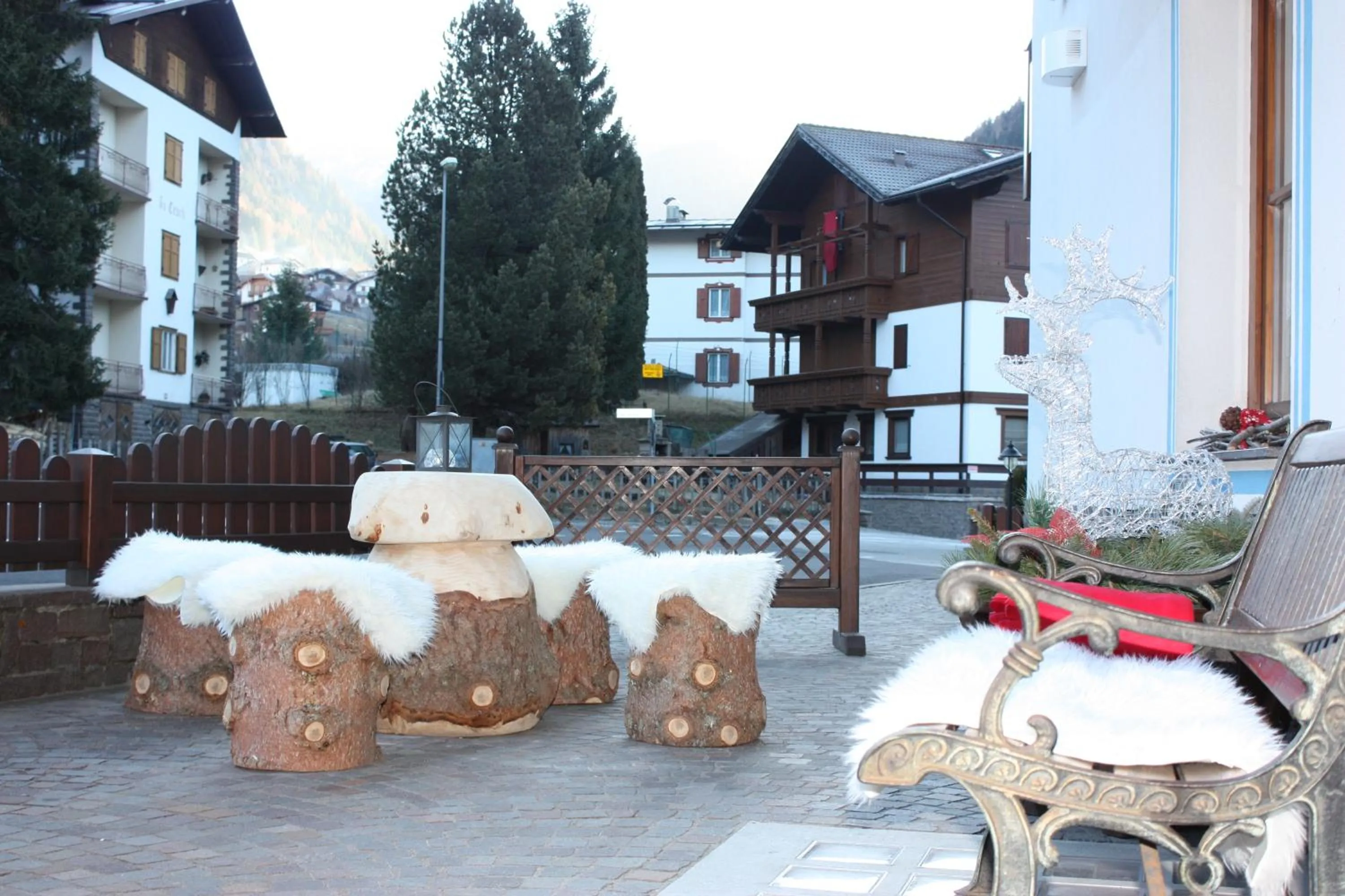 Patio in Hotel Ciampian