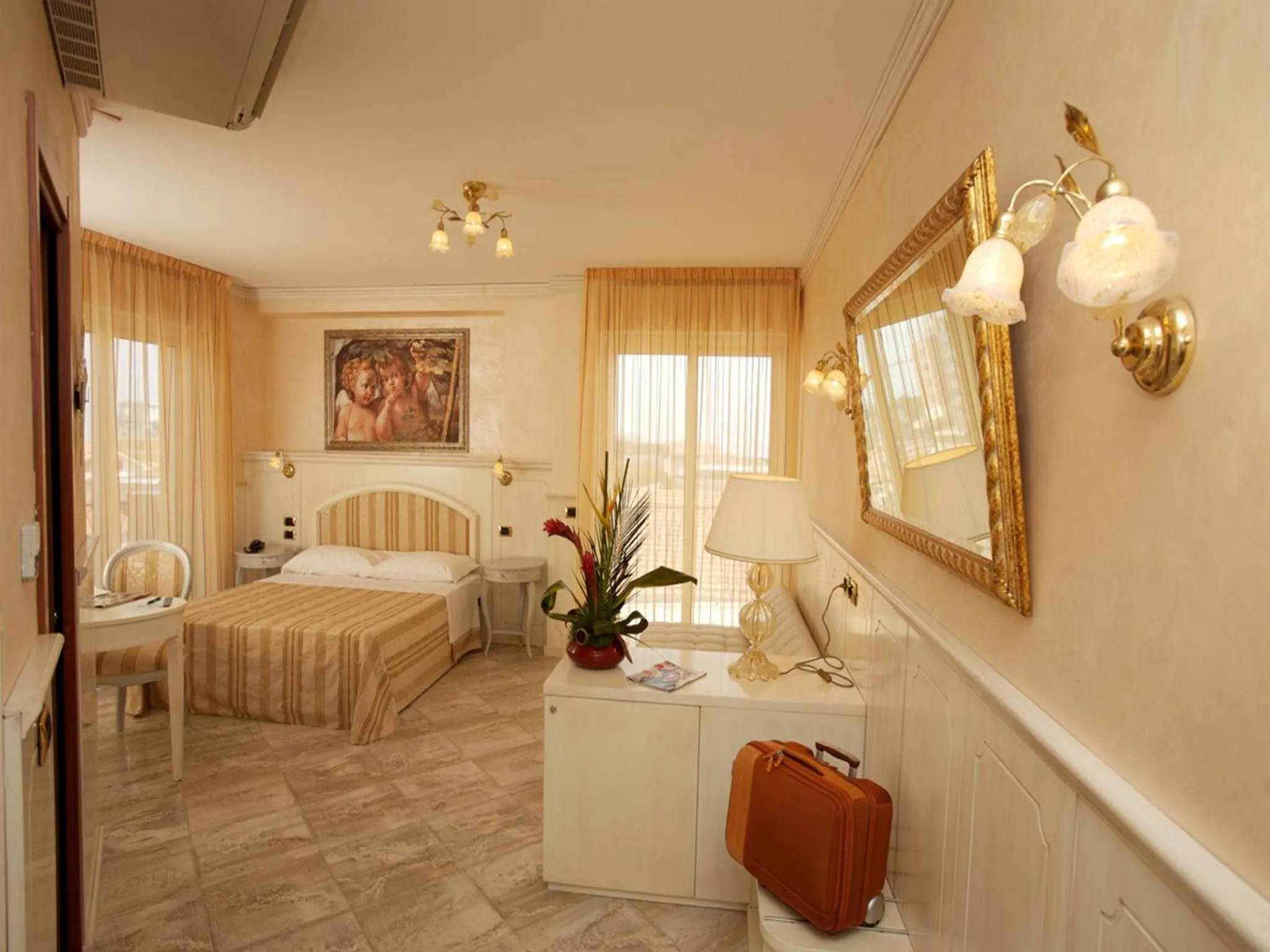 Photo of the whole room, Bed in Hotel Boracay