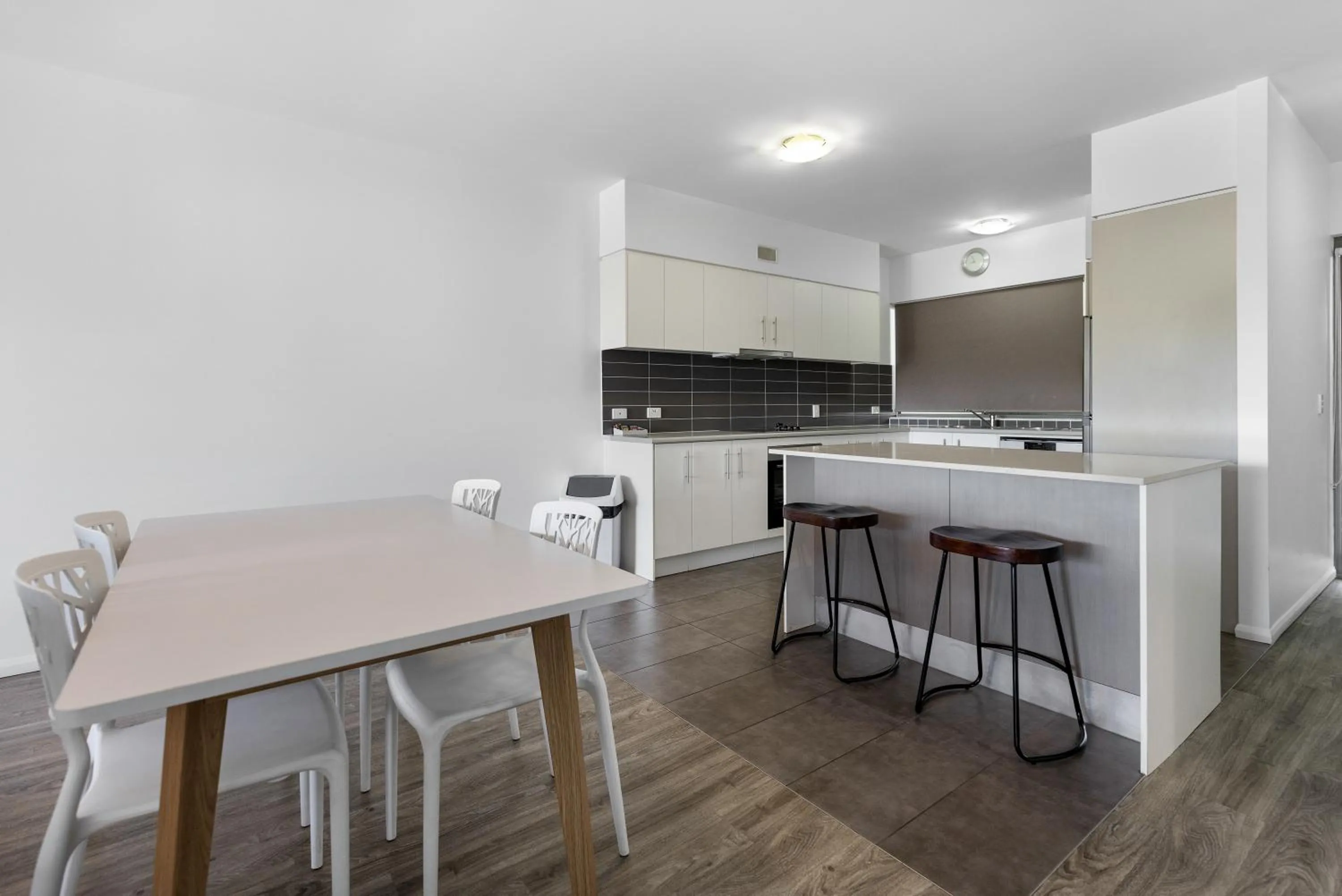 Dining area in Beaches on Lammermoor Apartments