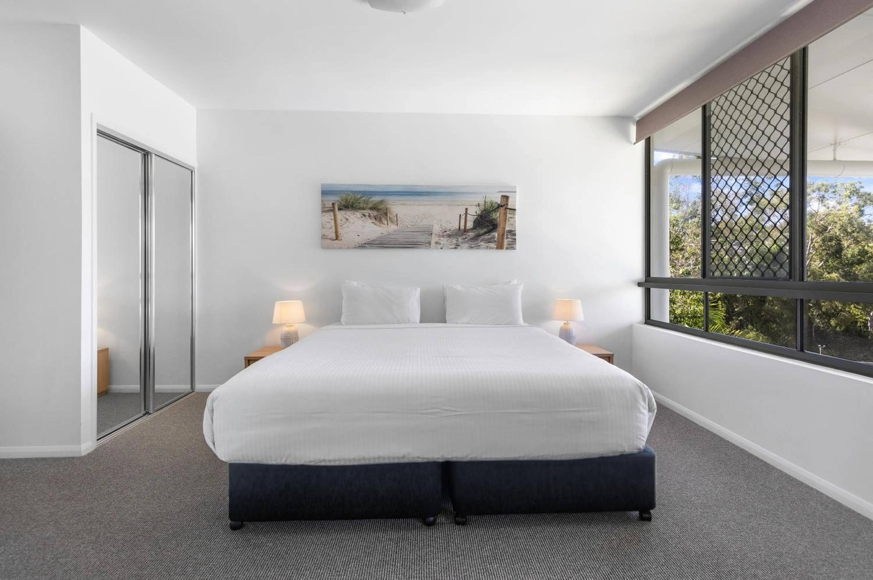 Bed in Beaches on Lammermoor Apartments