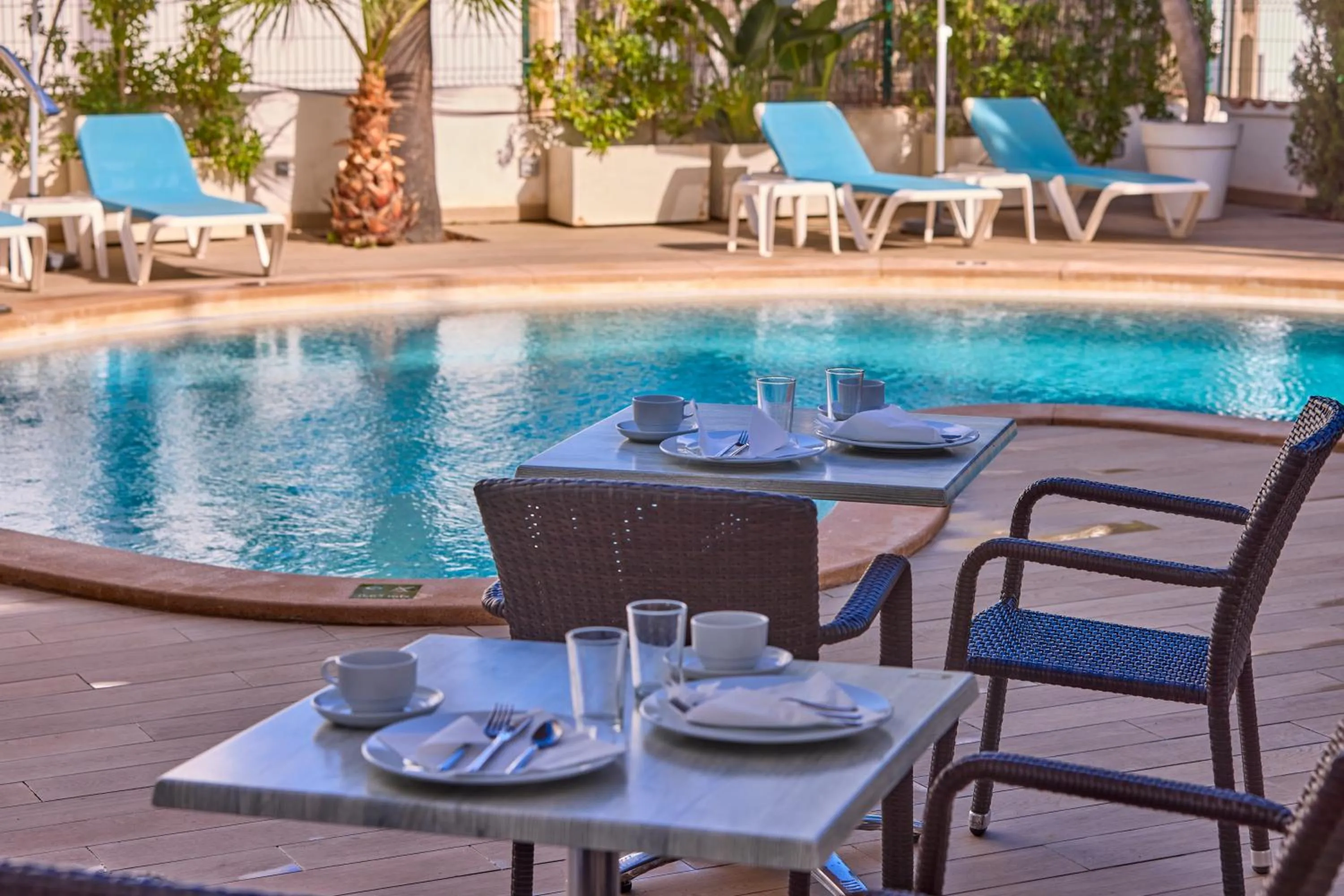 Swimming pool in INNER Hotel Rupit "Adults Only"