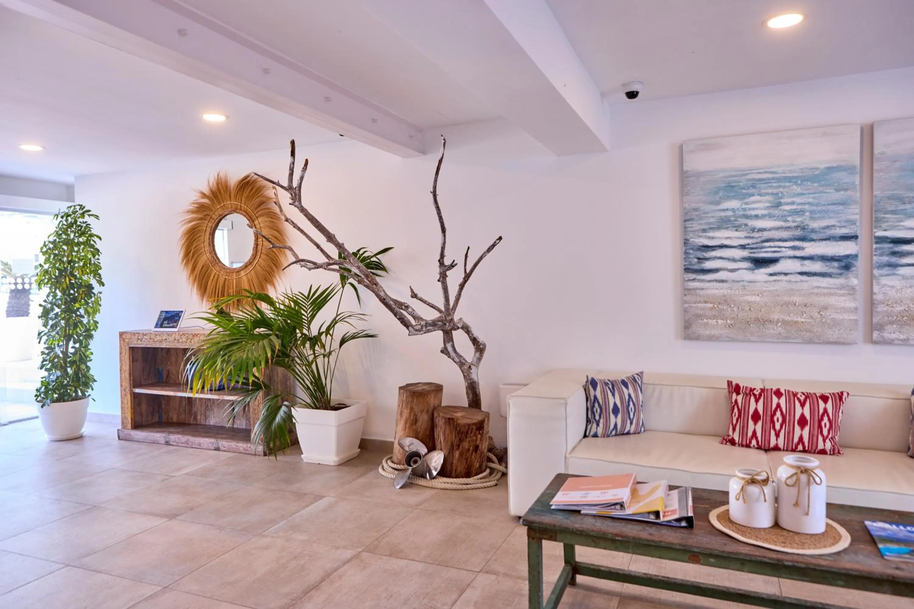 Lobby or reception in INNER Hotel Rupit "Adults Only"