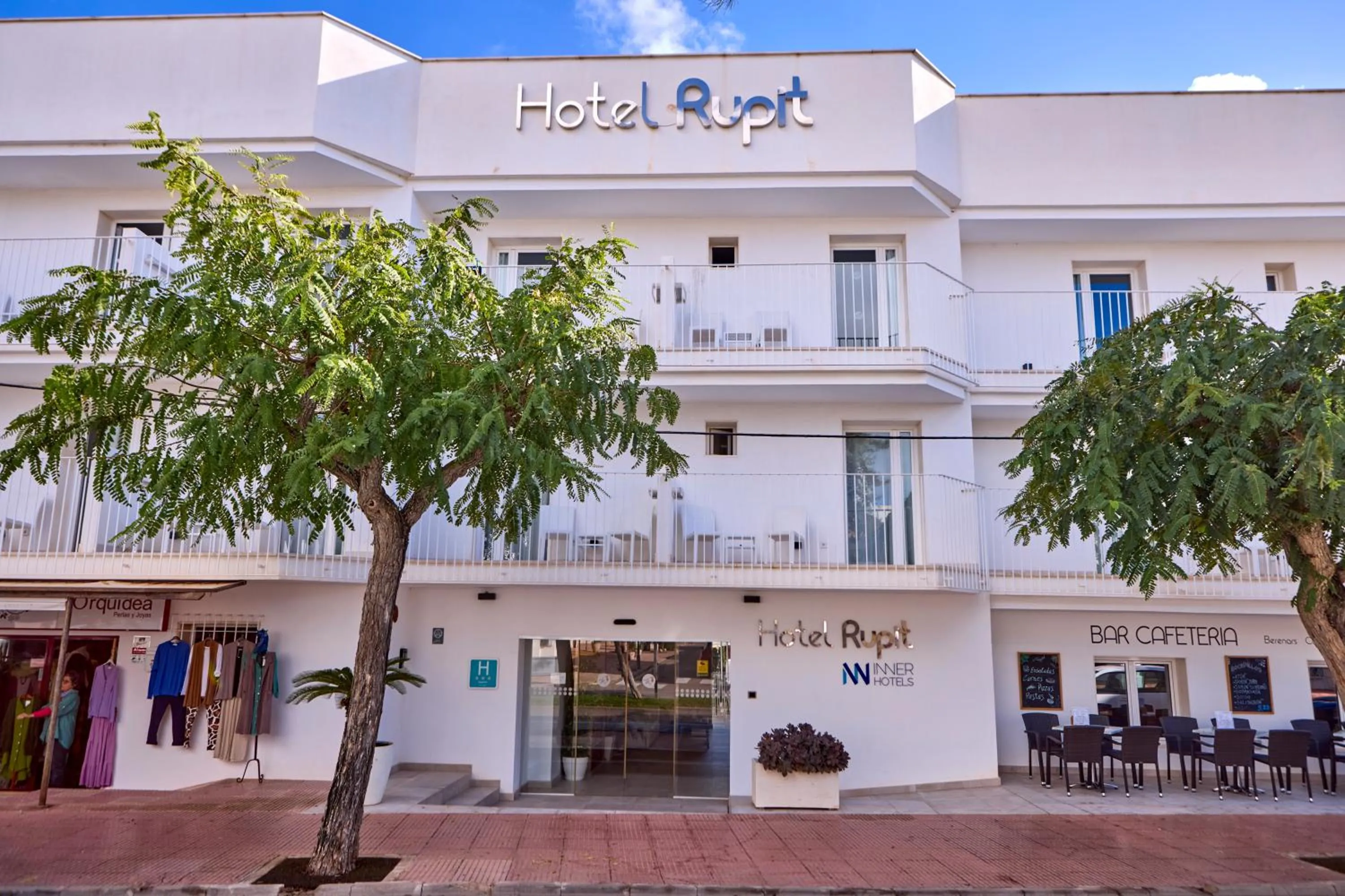 Facade/entrance in INNER Hotel Rupit "Adults Only"