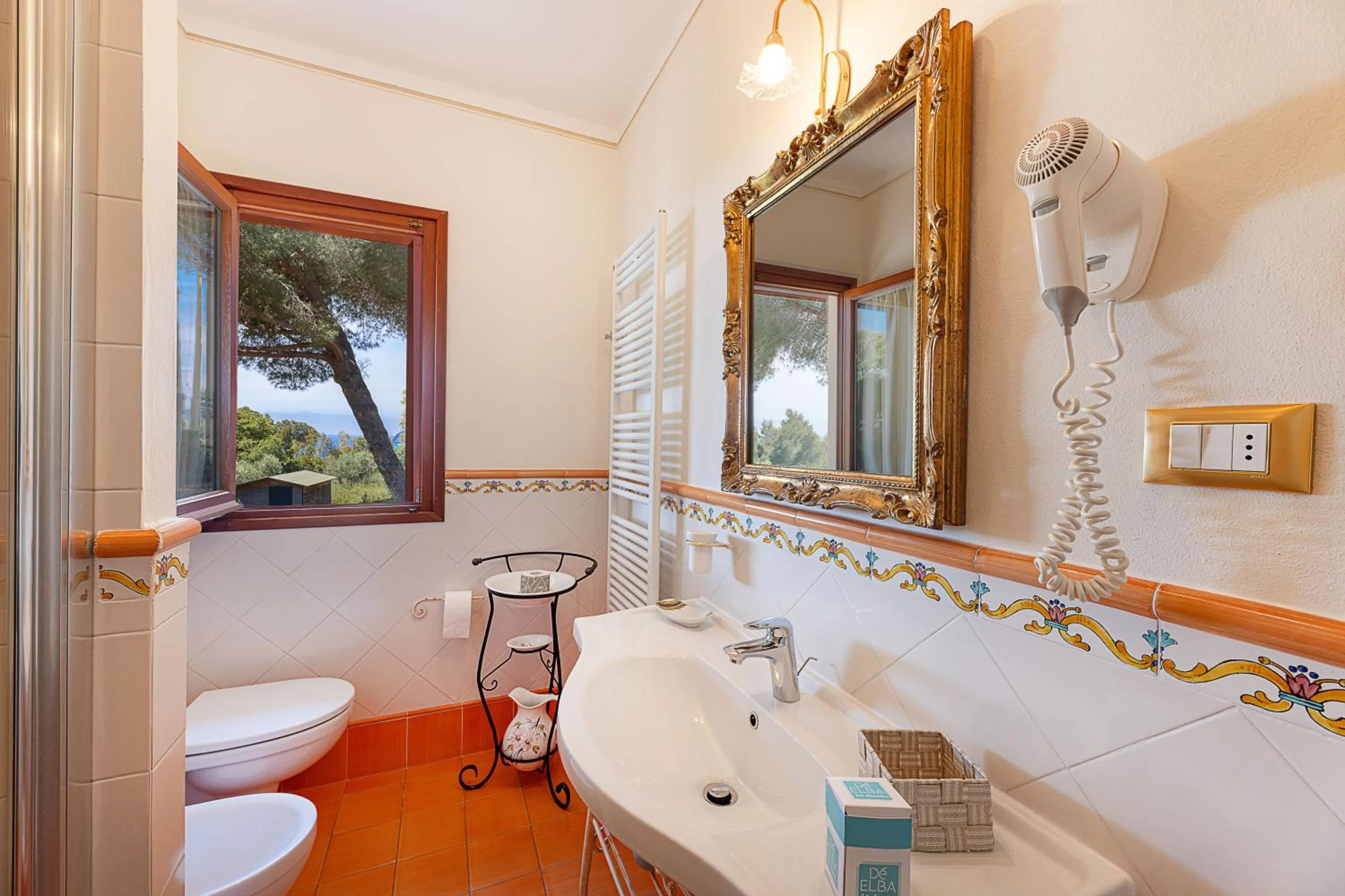 Bathroom in Villa Capitorsola