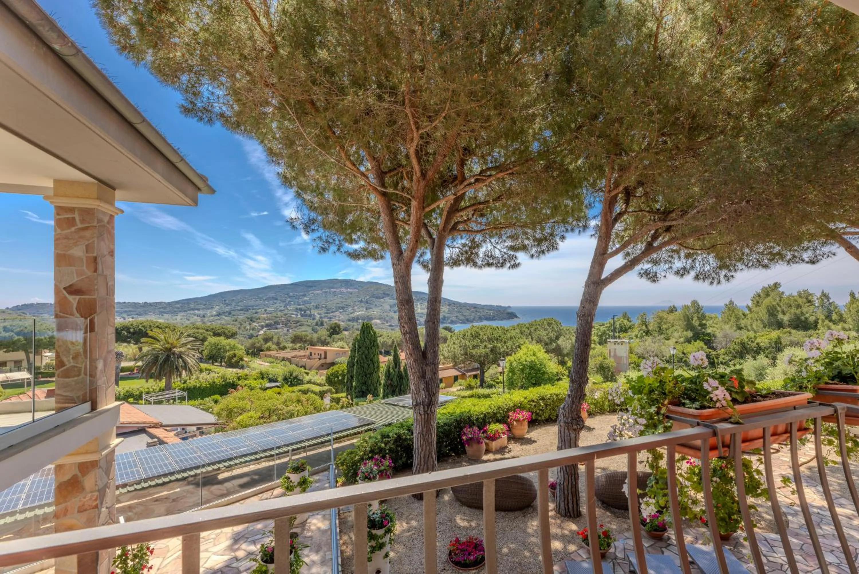 Natural landscape in Villa Capitorsola