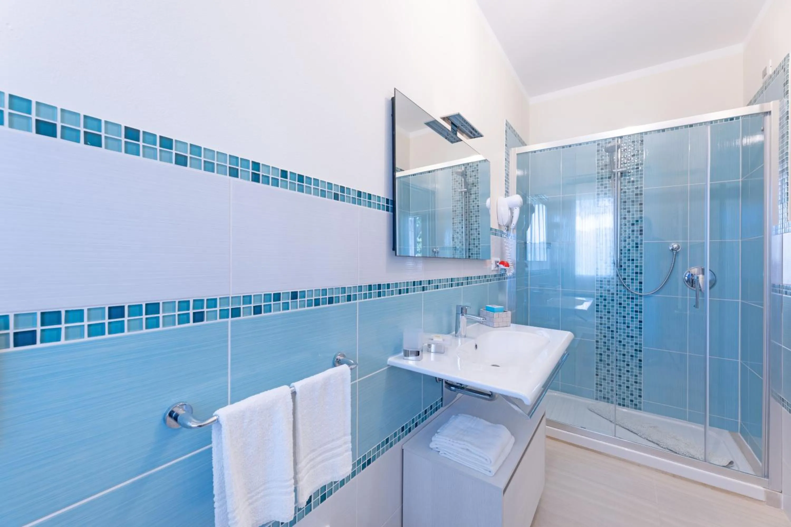 Shower in Villa Capitorsola