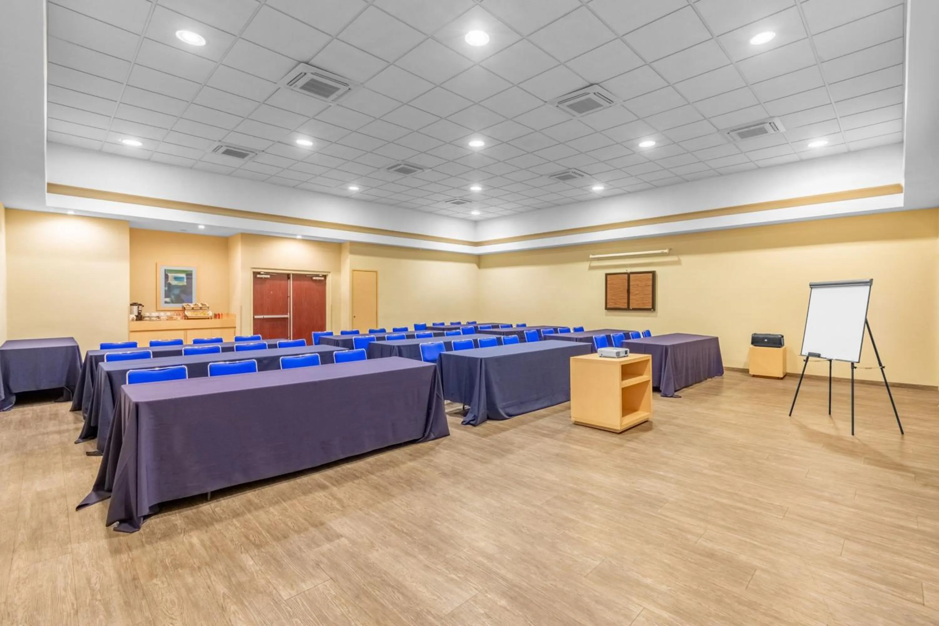 Meeting/conference room in City Express by Marriott Ciudad Obregon