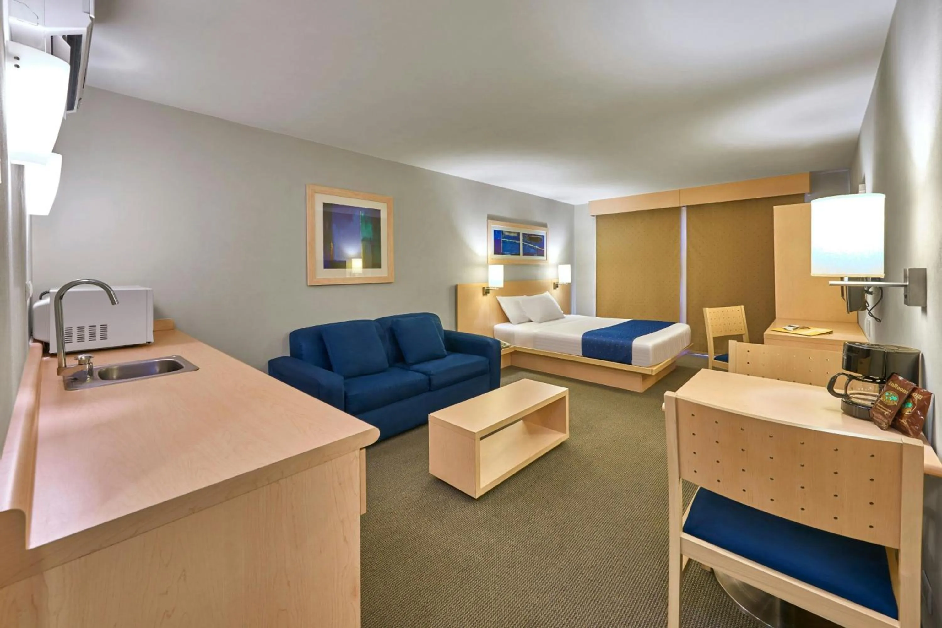 Photo of the whole room, Bed in City Express by Marriott Ciudad Obregon