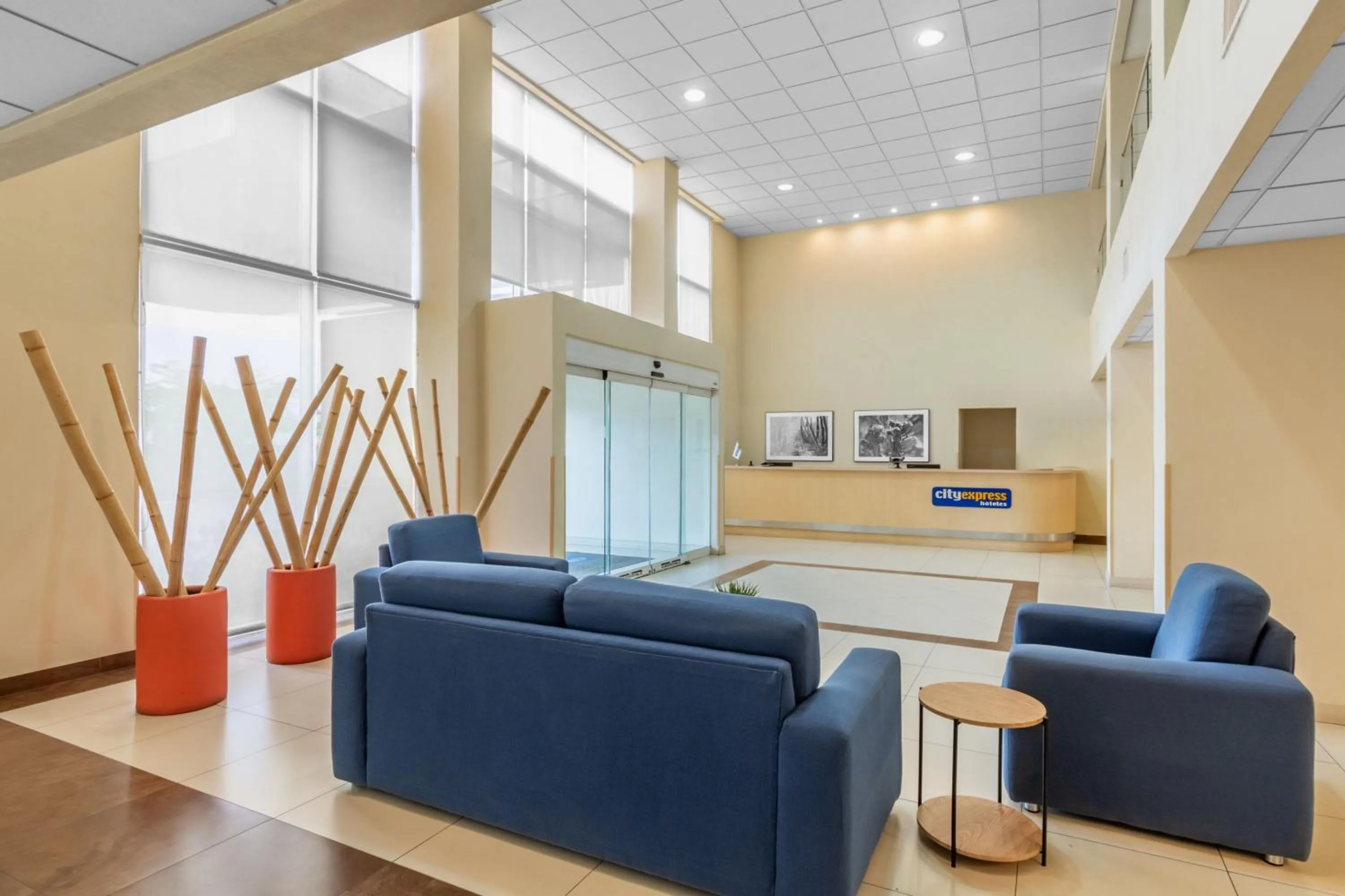 Lobby or reception in City Express by Marriott Ciudad Obregon