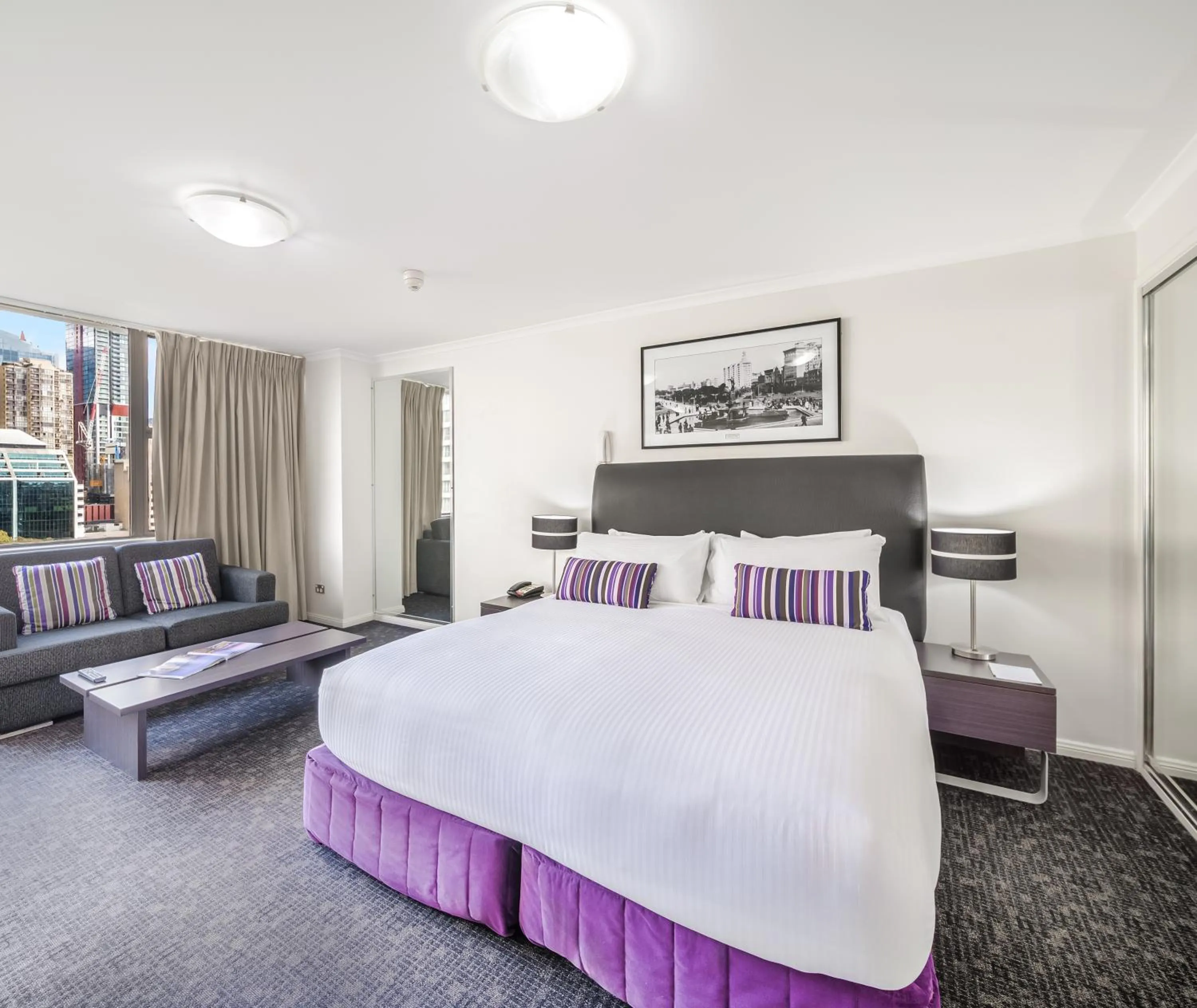 Bed in Oaks Sydney Hyde Park Suites