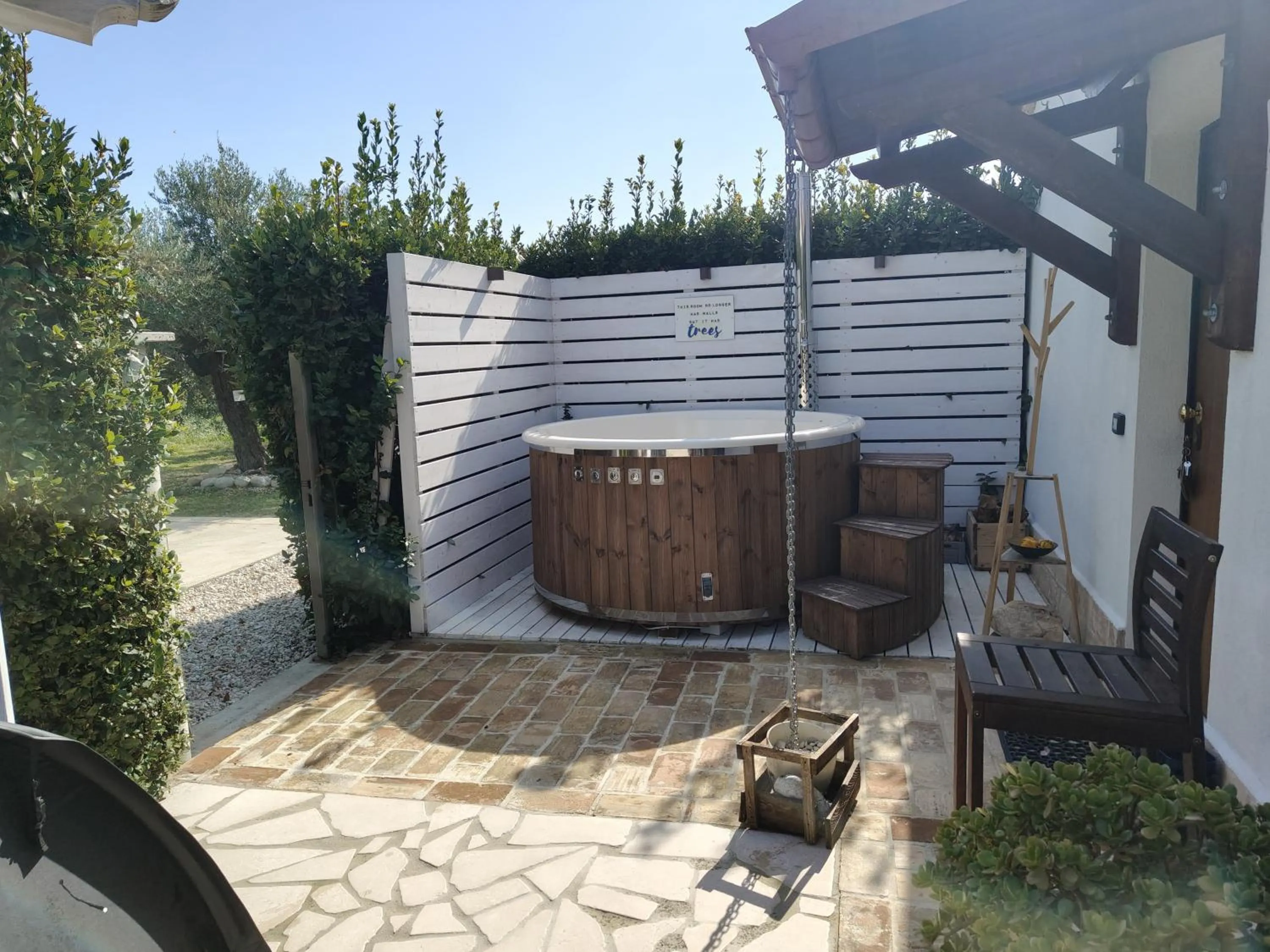 Hot Tub in Il Giardino Di Epicuro