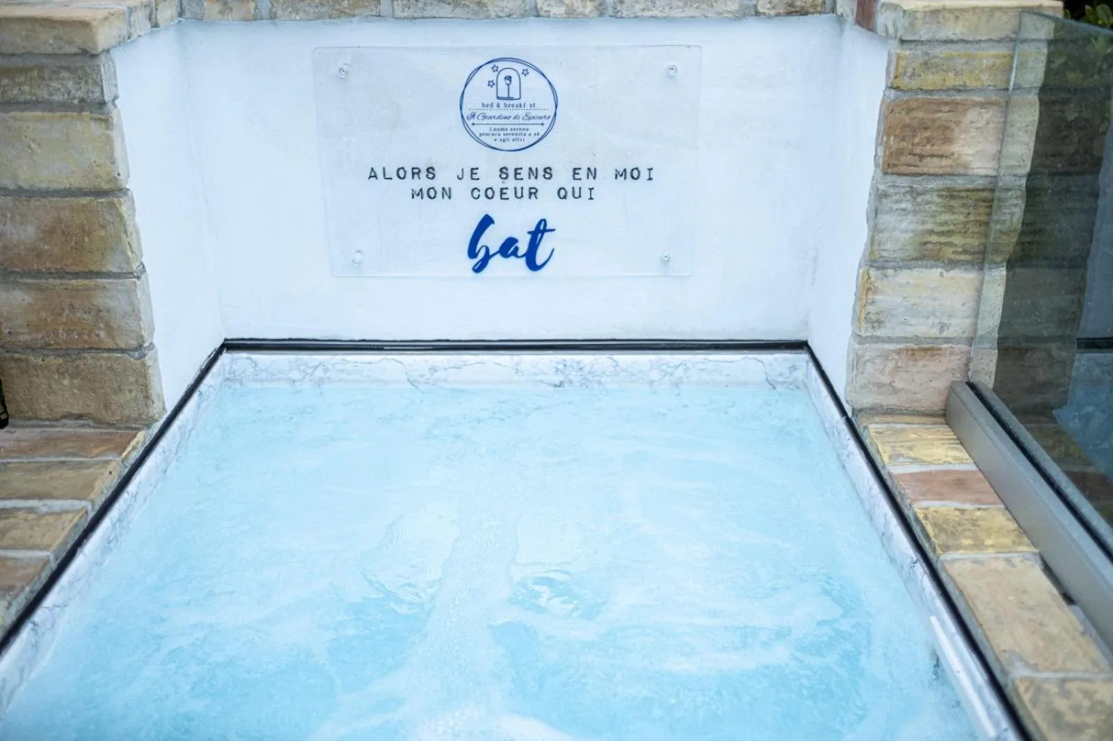 Hot Tub in Il Giardino Di Epicuro