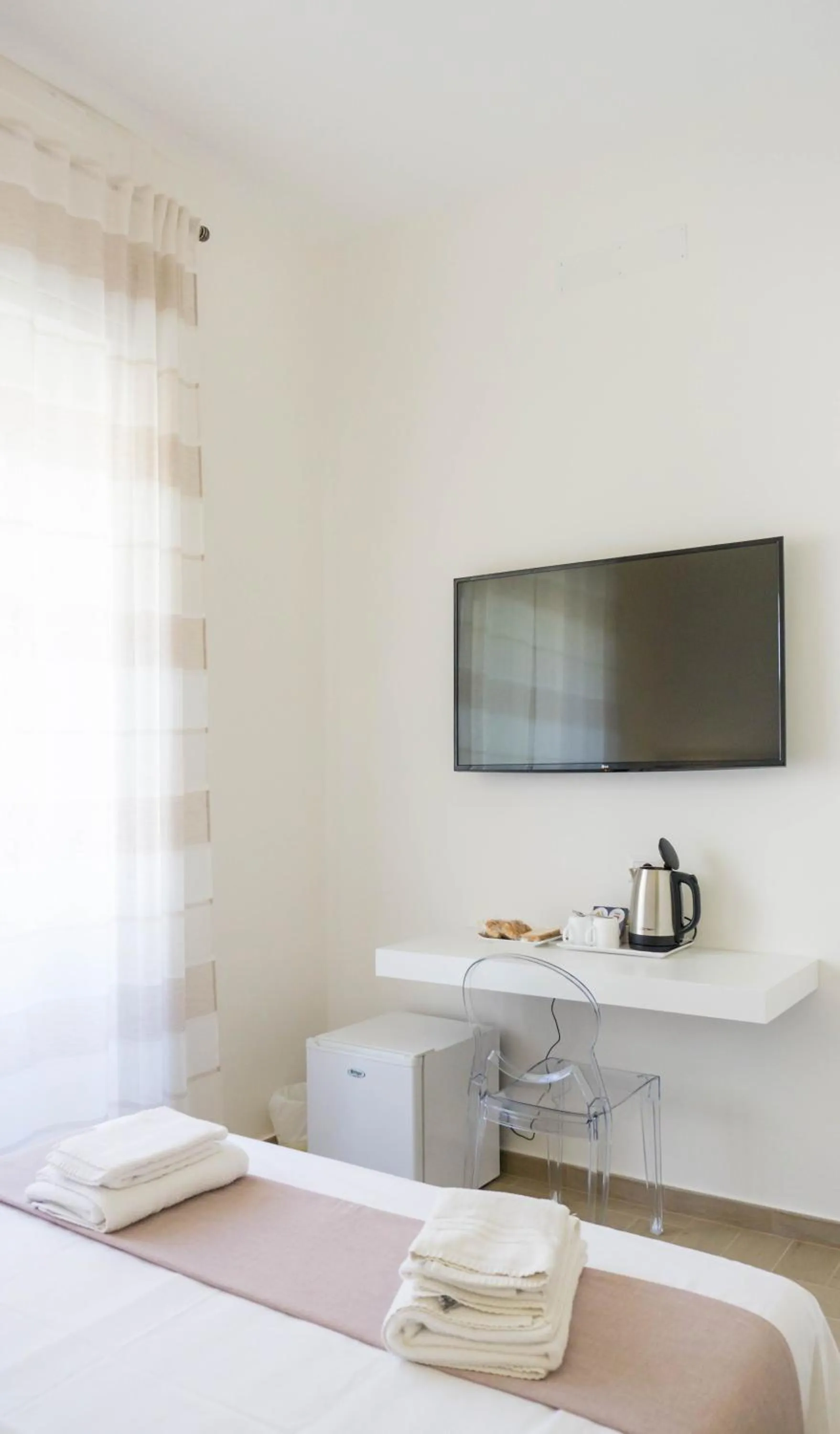 TV and multimedia, Bed in Le Stanze della Regina