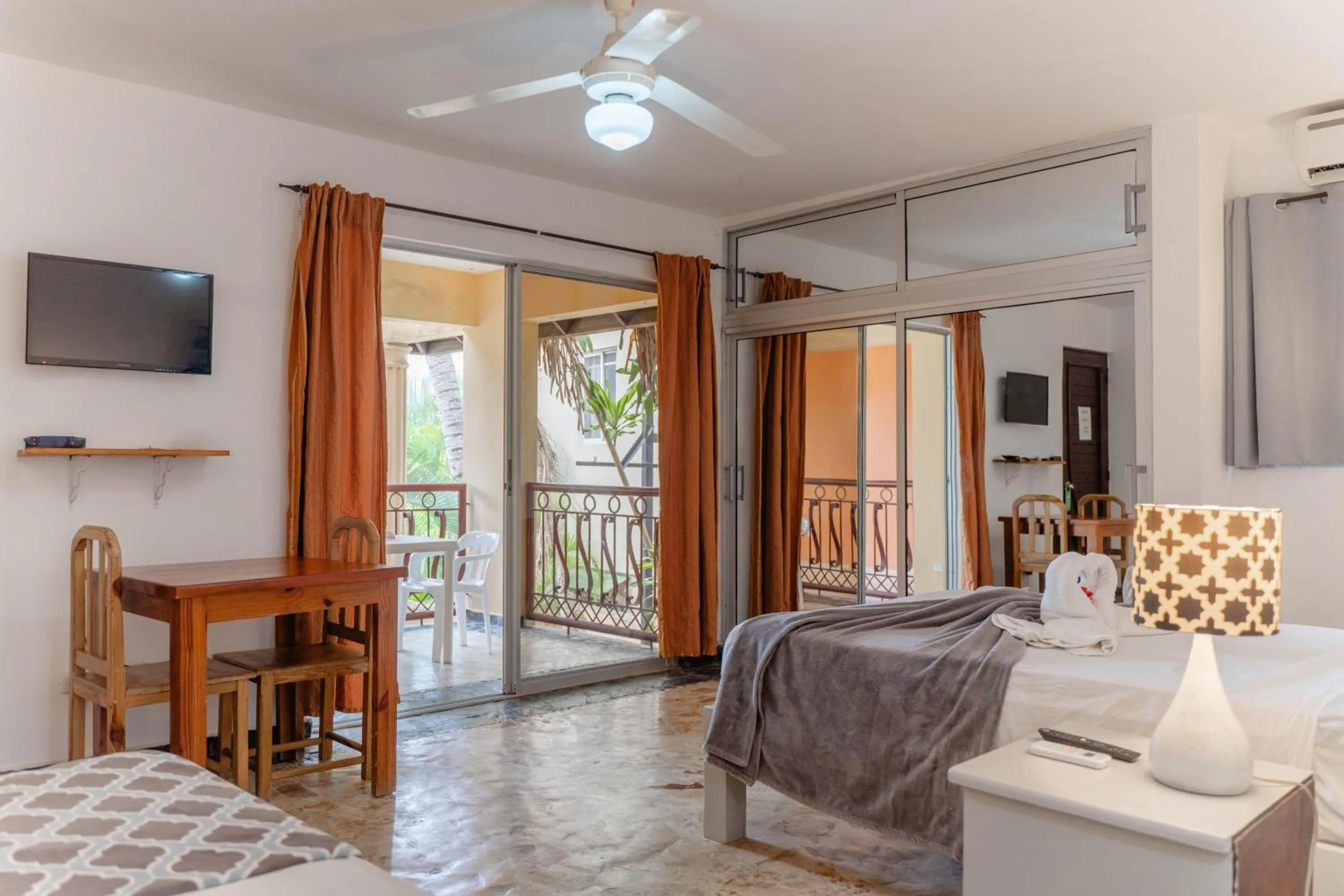 Bed in Aparta-Hotel Villa Baya