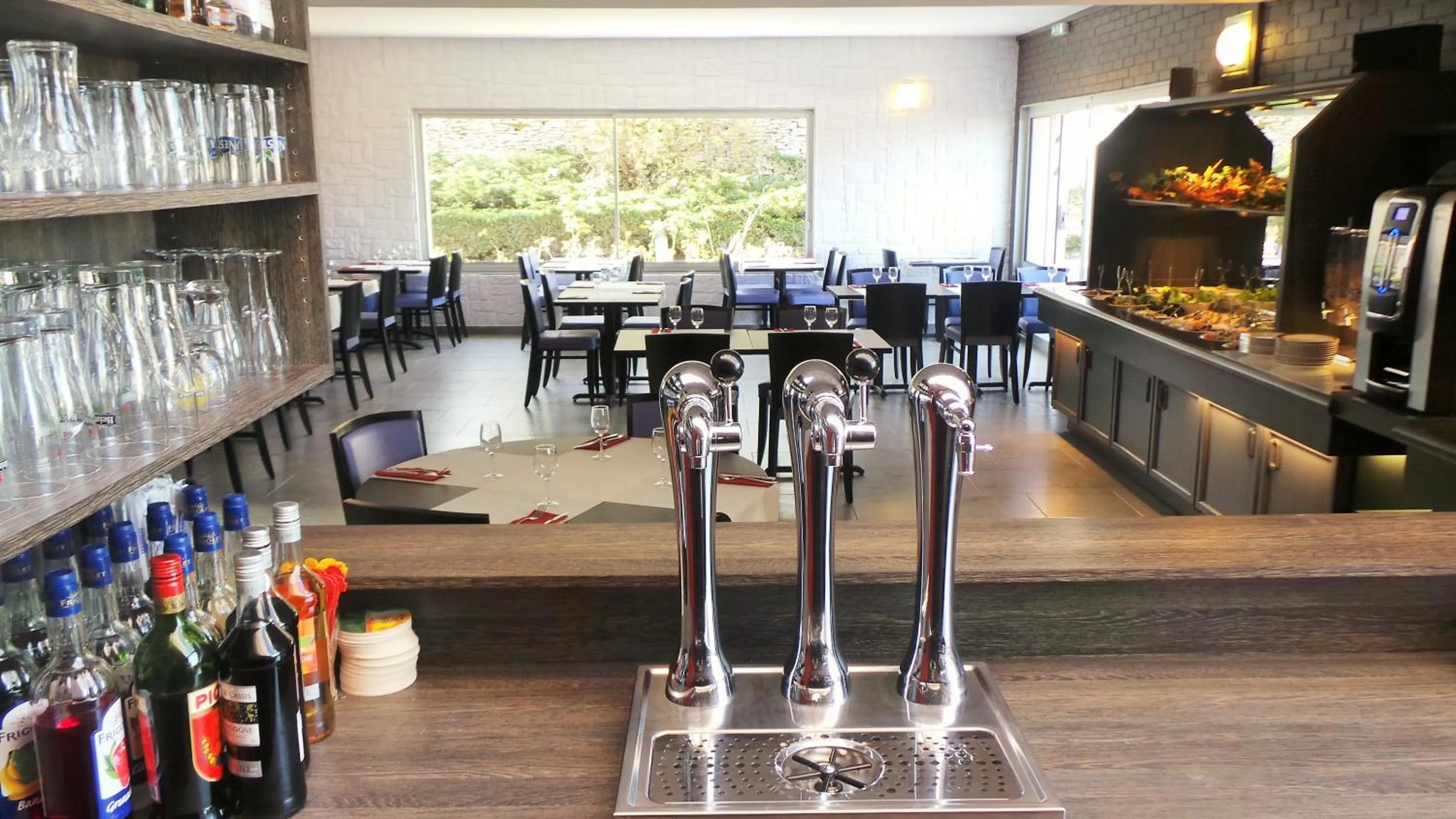 Restaurant/places to eat in Hotel Restaurant Vesontio