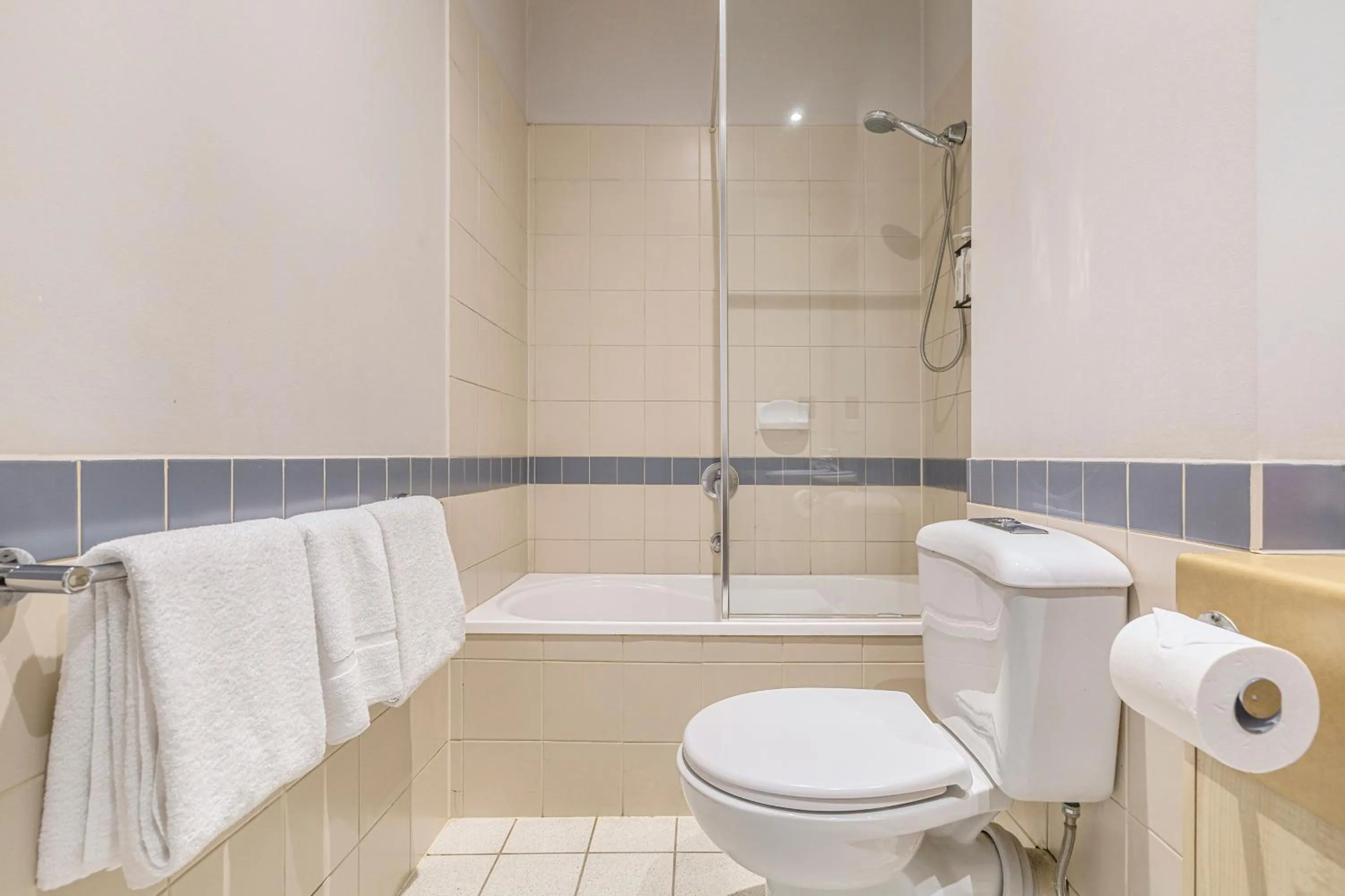 Bathroom in Punthill Apartment Hotel - Flinders Lane