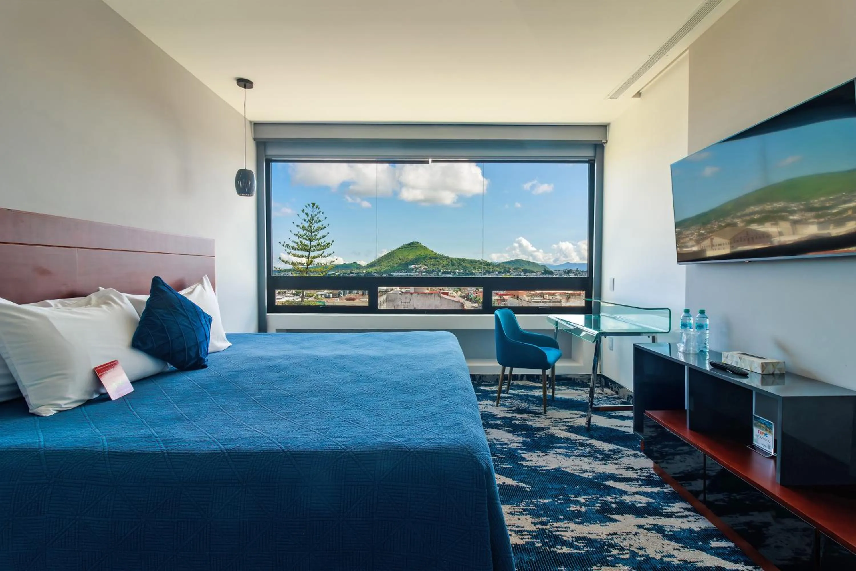 Photo of the whole room, Bed in Hotel Fray Junipero Serra