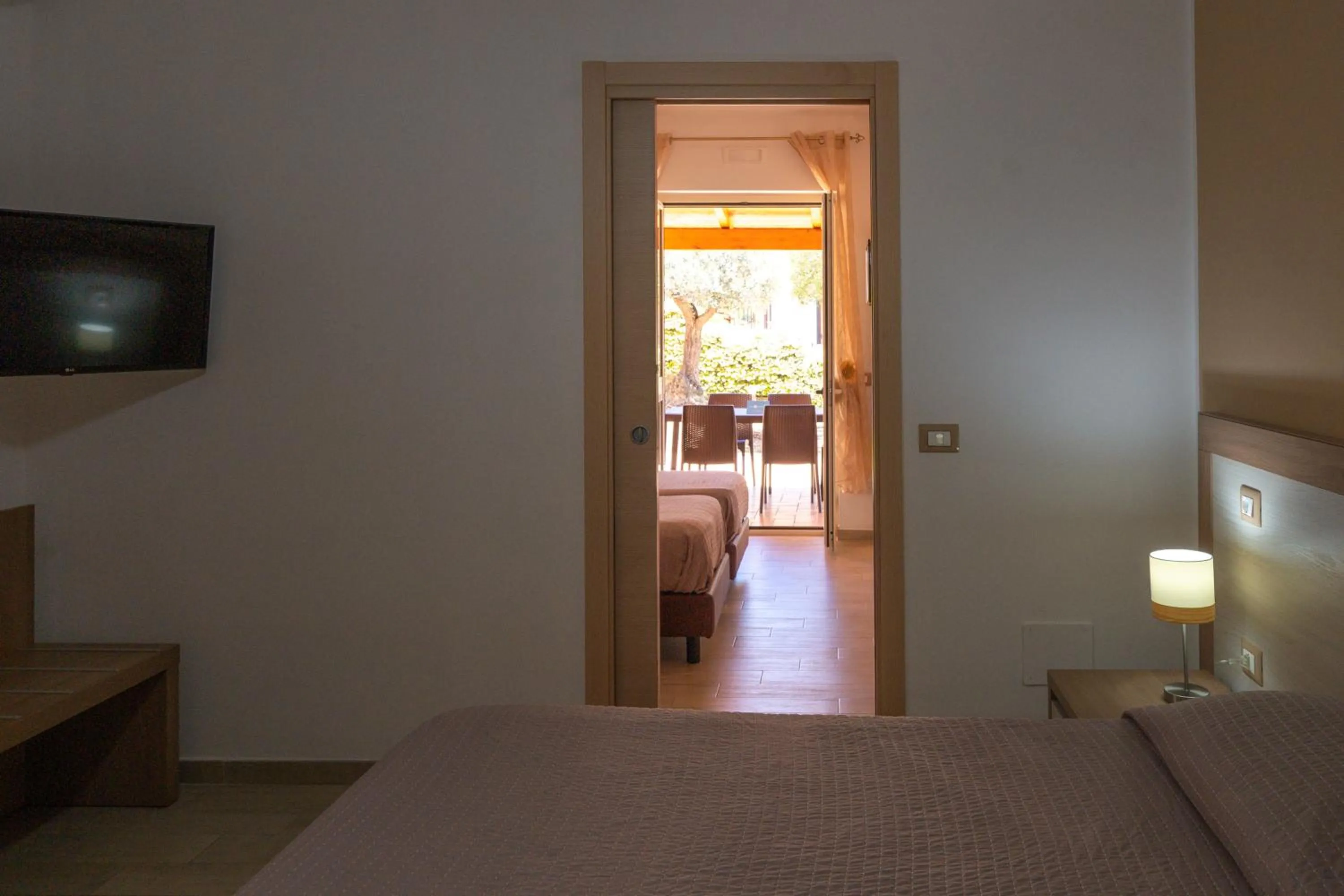 Photo of the whole room, Bed in Villa Santangelo