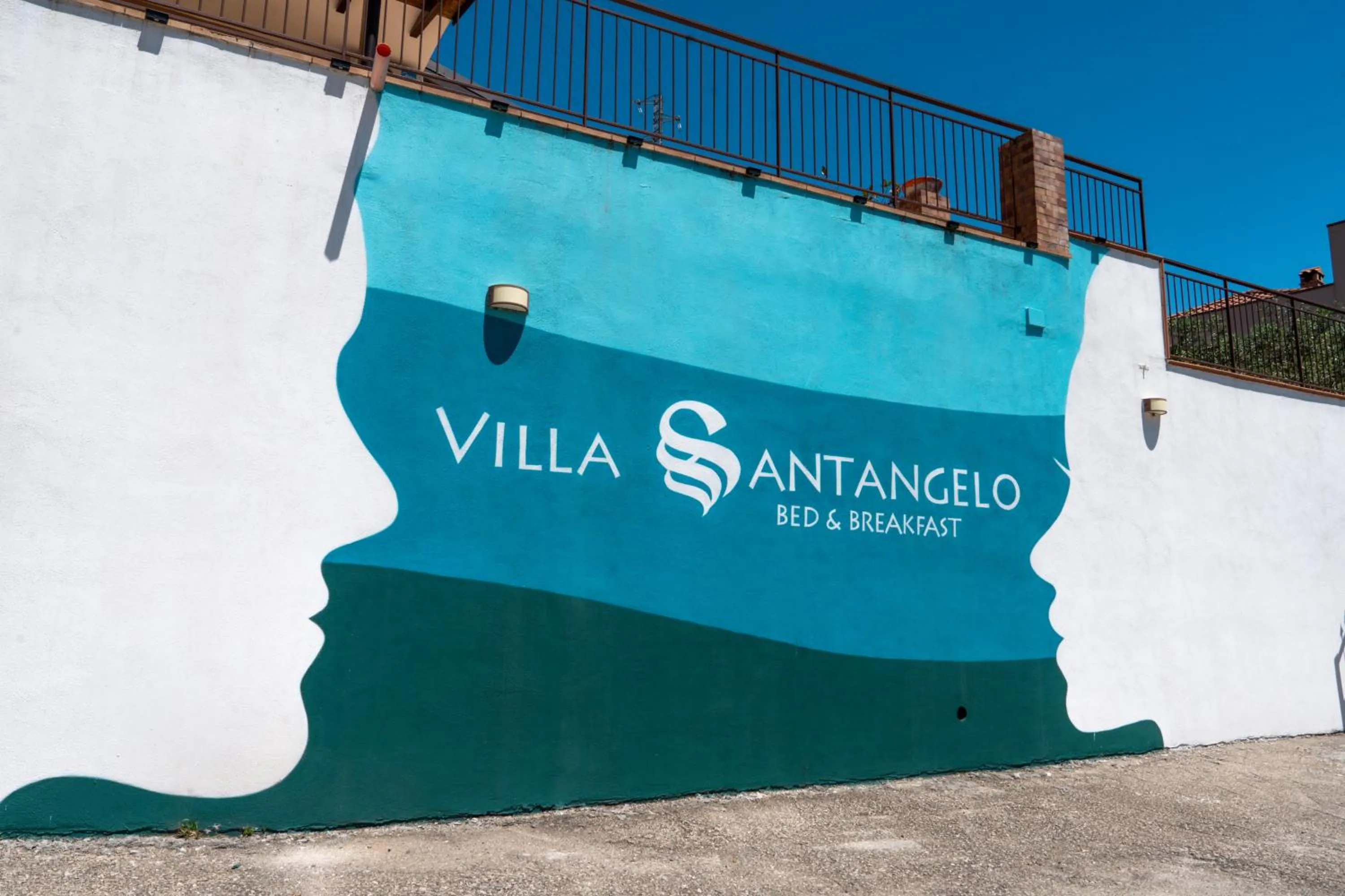 Property logo or sign in Villa Santangelo