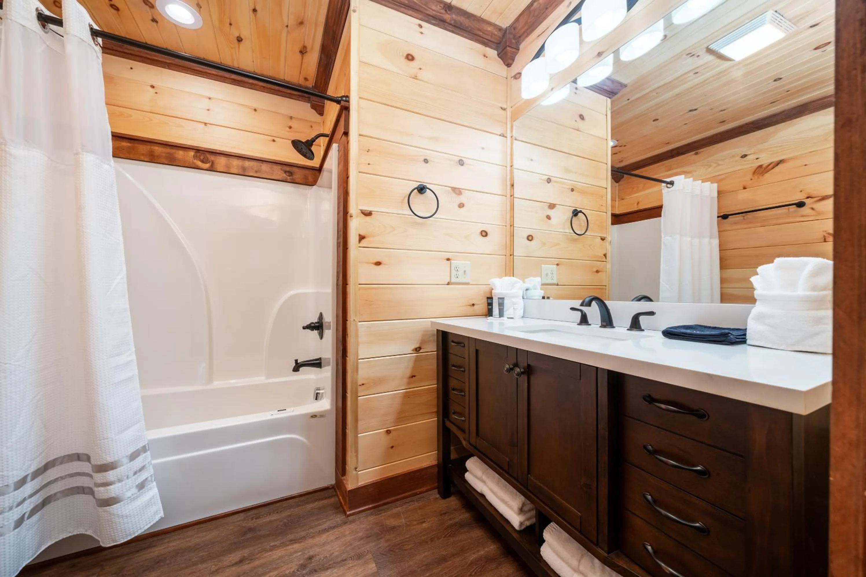 Bathroom in Best Court