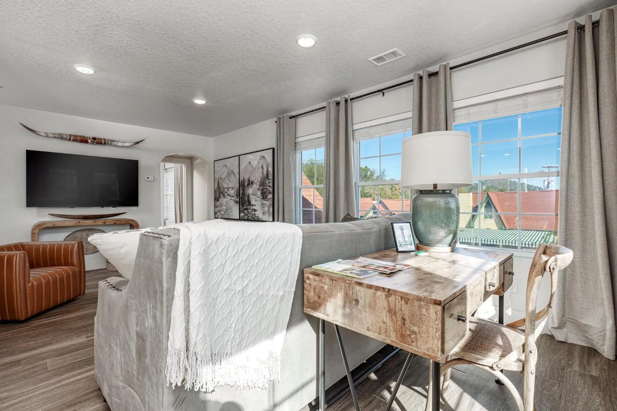 Living room in Best Court