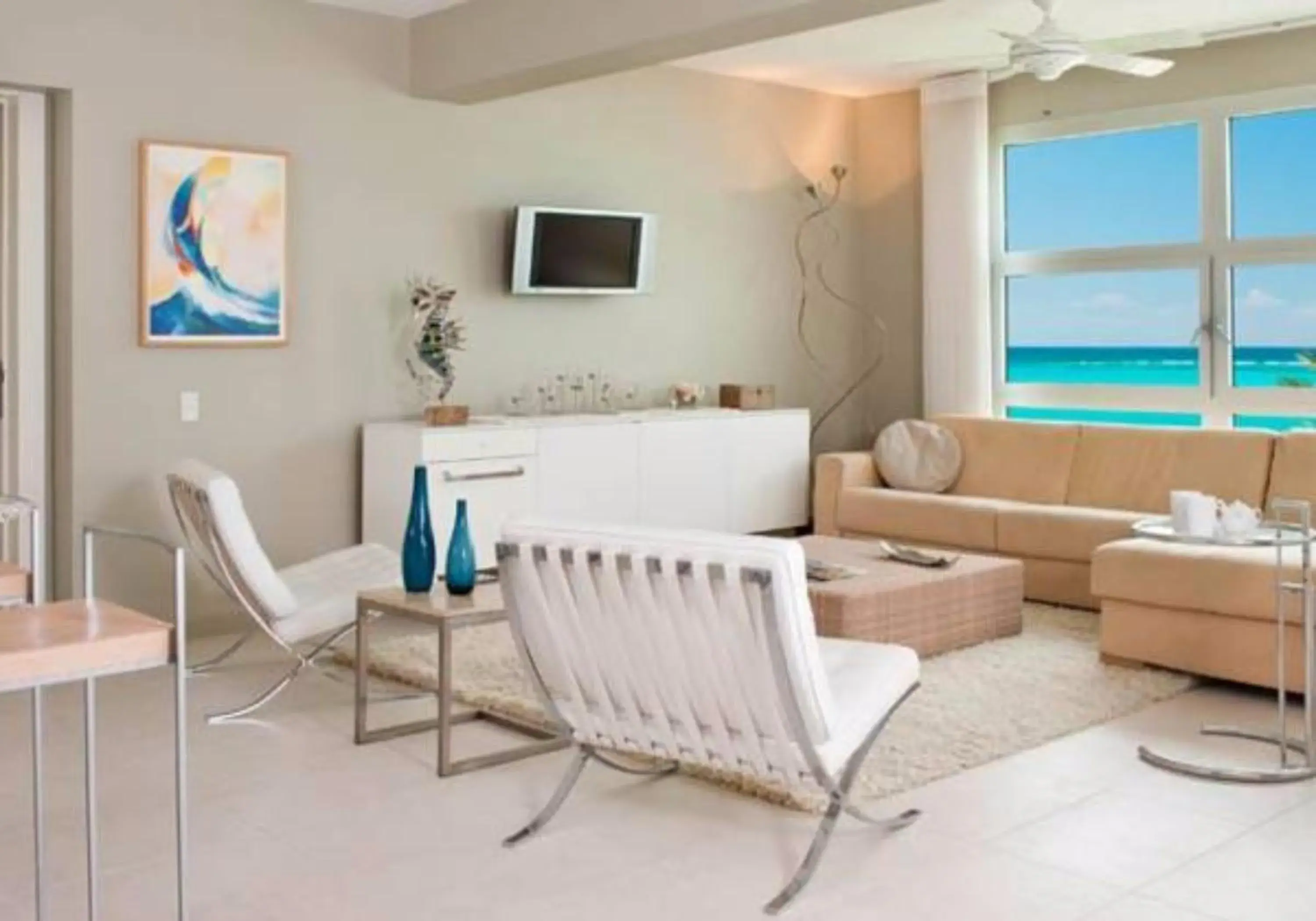 Oceanfront One-Bedroom Suite in Le Vele Resort Oceanfront One-Bedroom Suite in Le Vele Resort