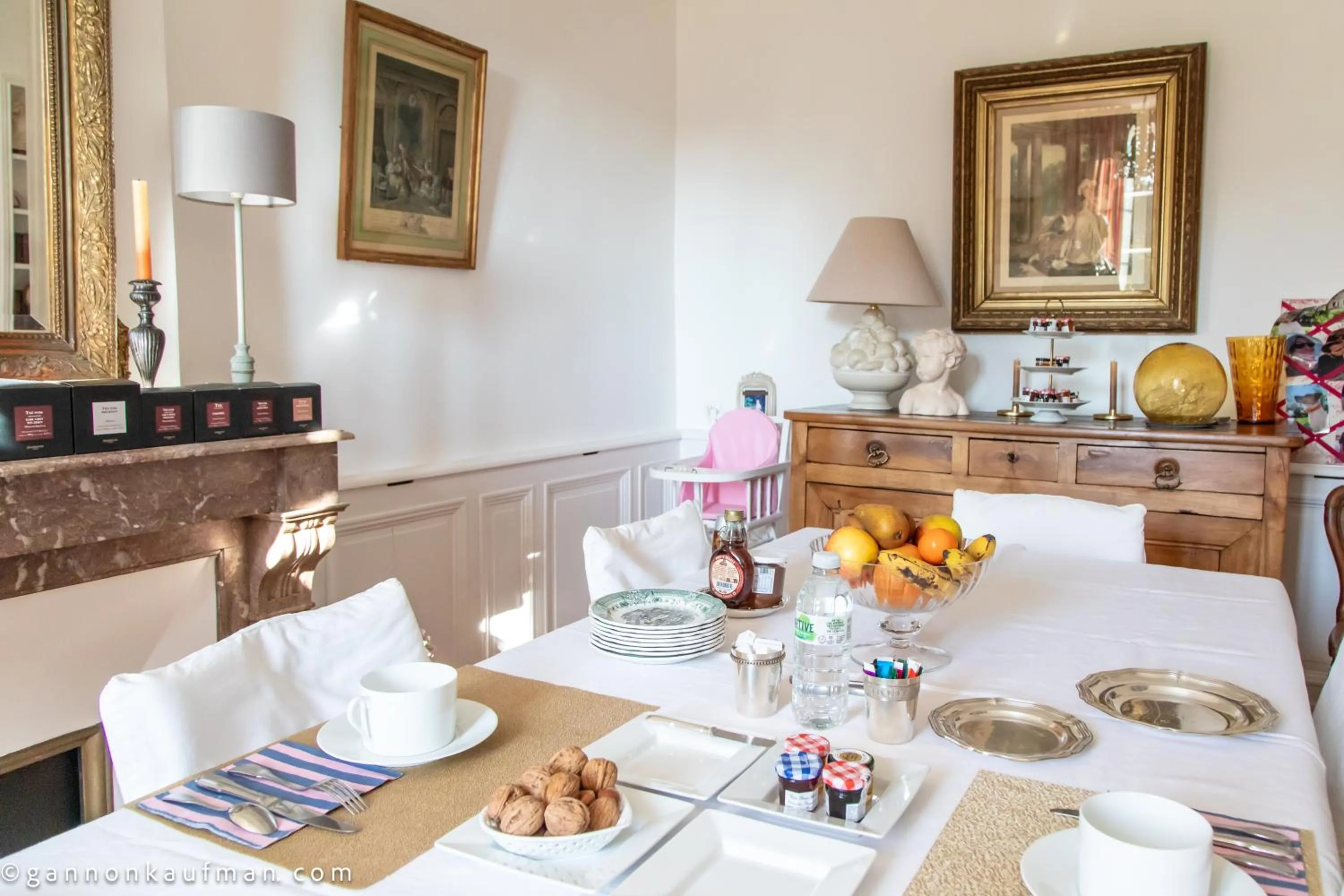 Breakfast in Clos de Bellefontaine B&B