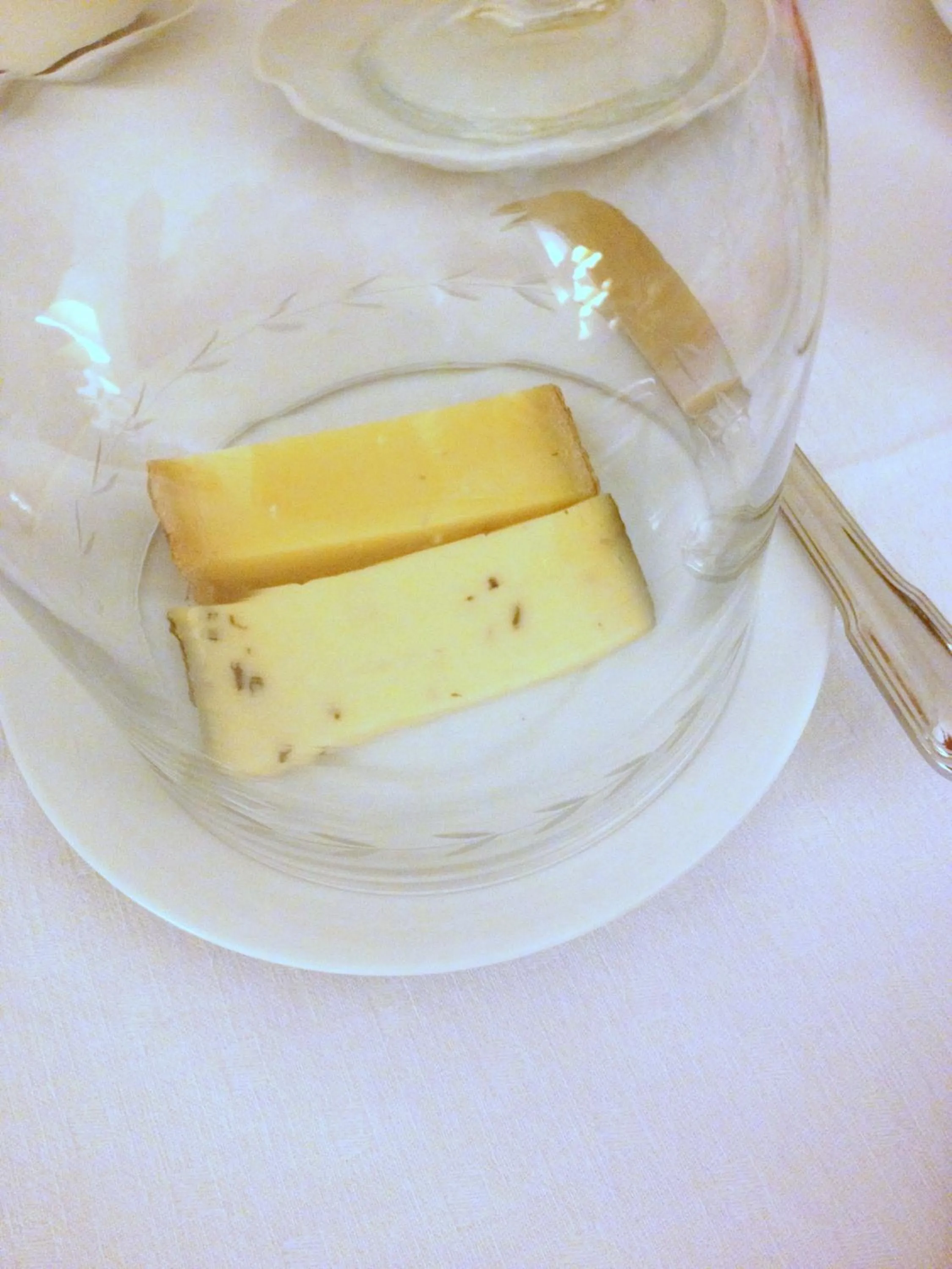 Food and drinks in Clos de Bellefontaine B&B