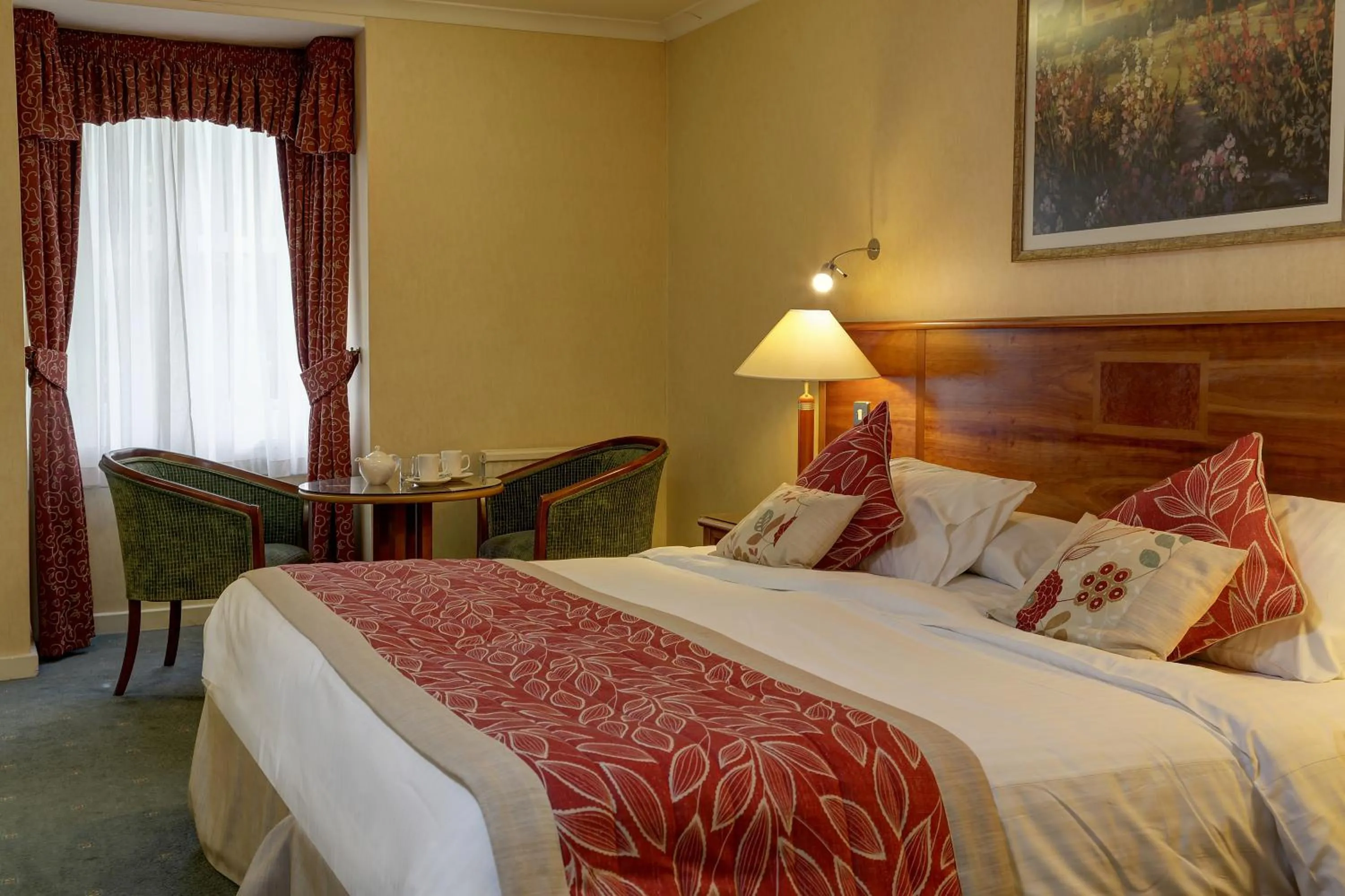 Bedroom, Bed in Swindon Blunsdon House Hotel, BW Premier Collection