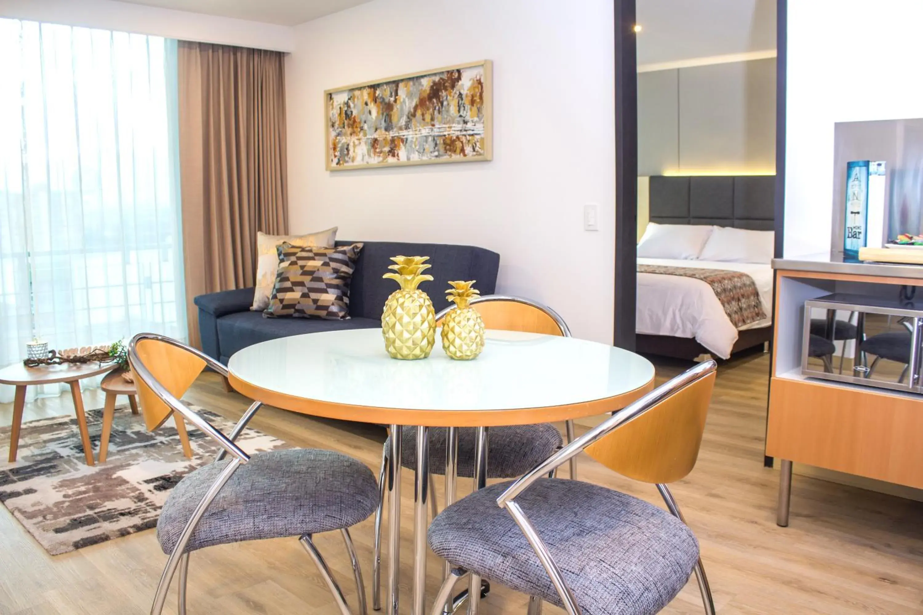 Two-Bedroom Suite in Novelty Suites Hotel - Oviedo Mall Two-Bedroom Suite in Novelty Suites Hotel - Oviedo Mall