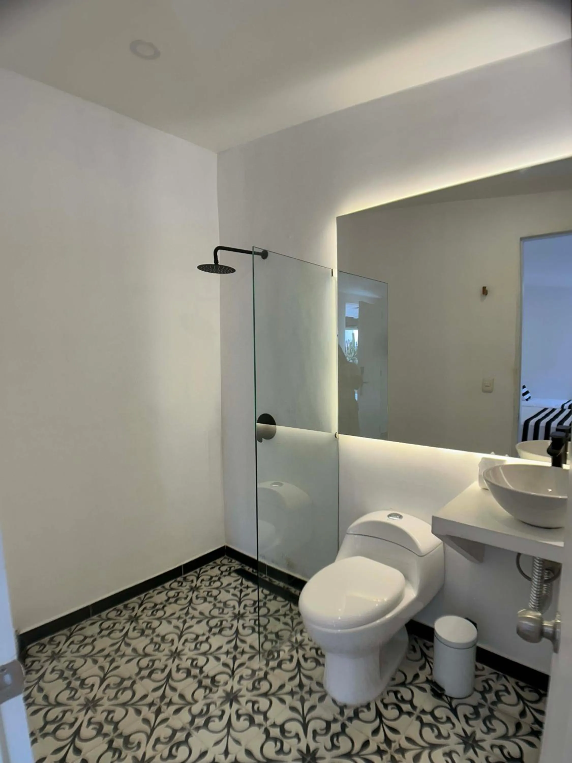 Shower in Casa Verde Boutique Hotel