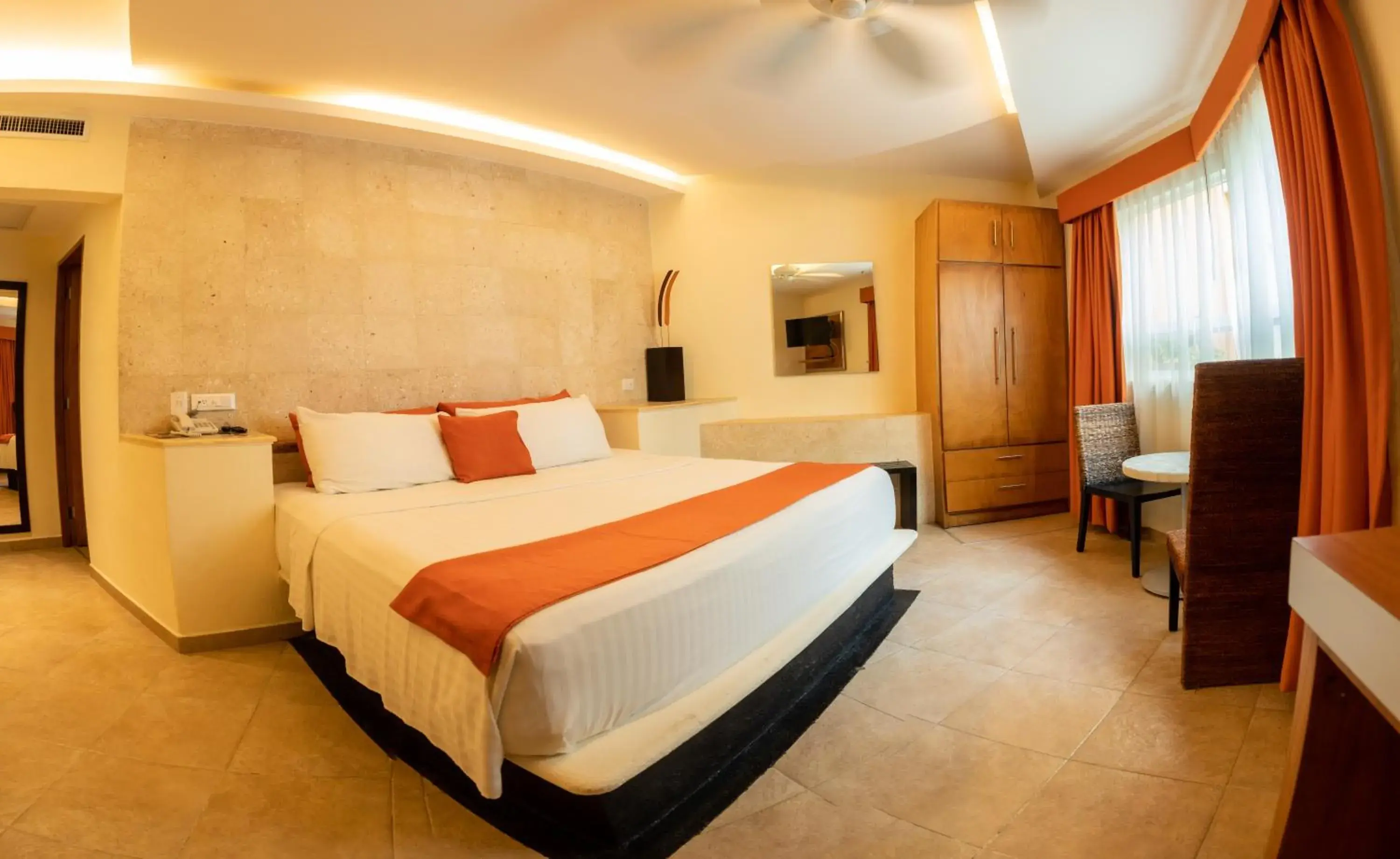 Standard King Room in Artisan Playa Esmeralda Family Beach Hotel Standard King Room in Artisan Playa Esmeralda Family Beach Hotel